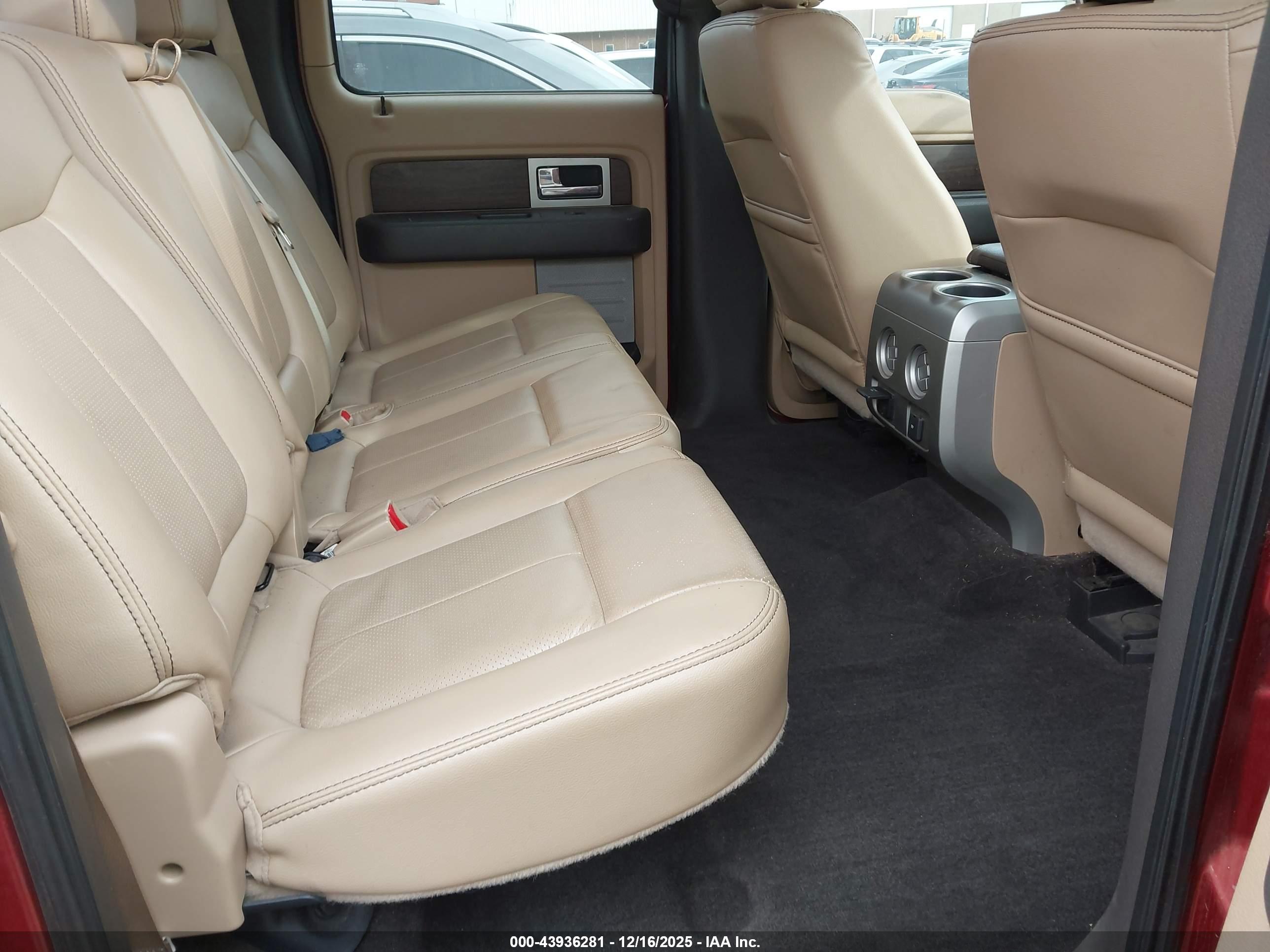 FORD F-150 image 8