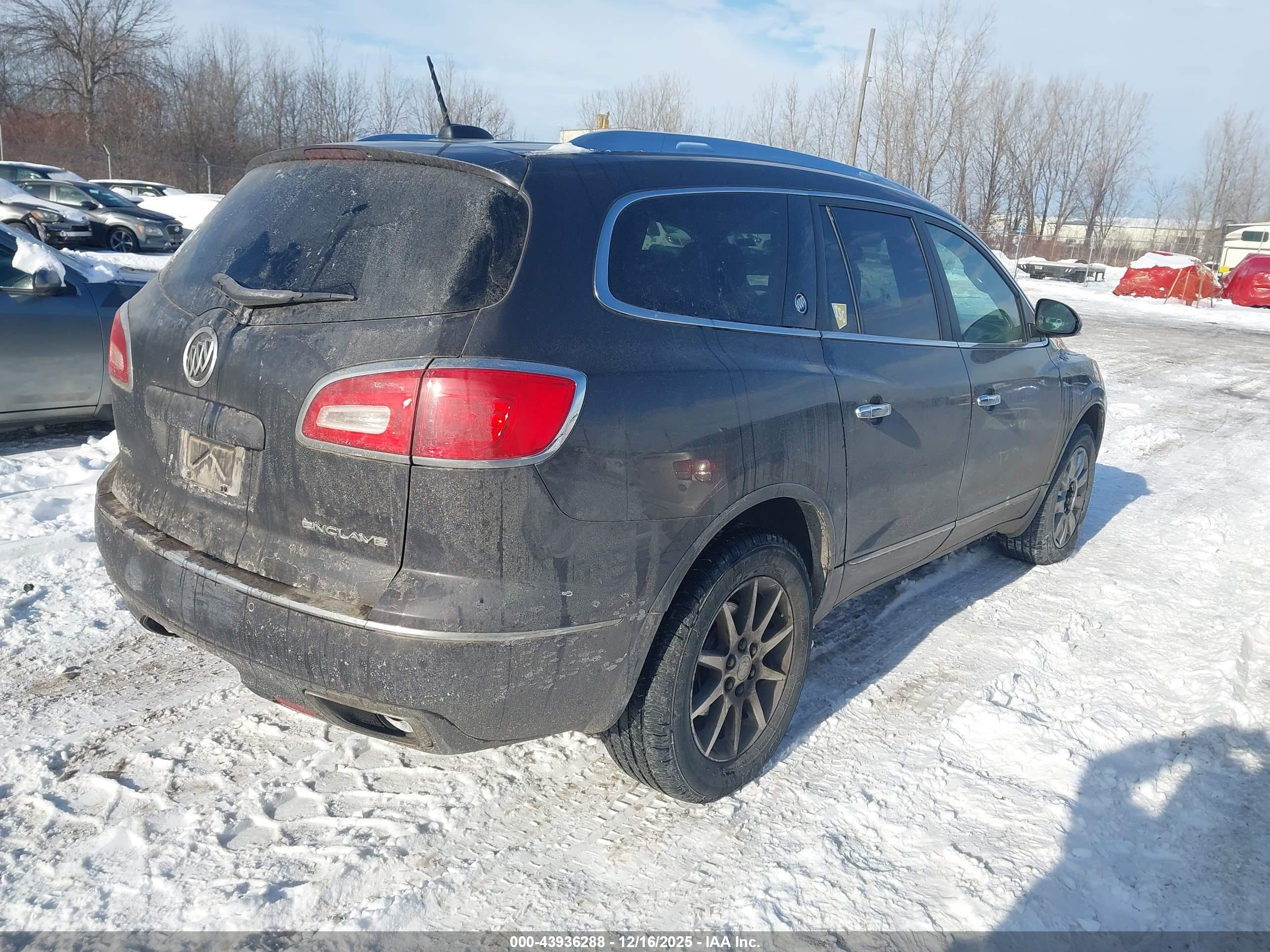 BUICK ENCLAVE image 4