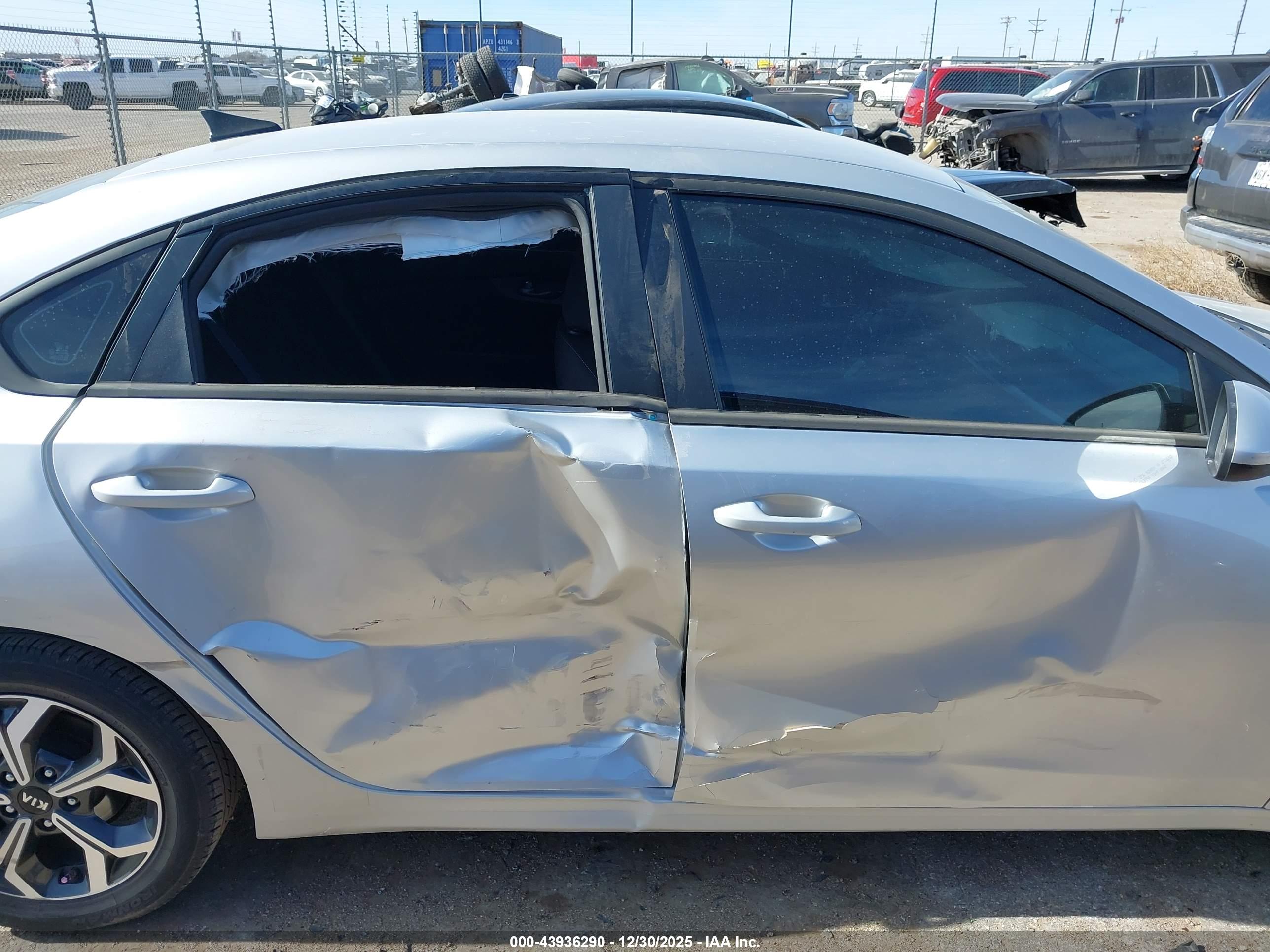 KIA FORTE image 6