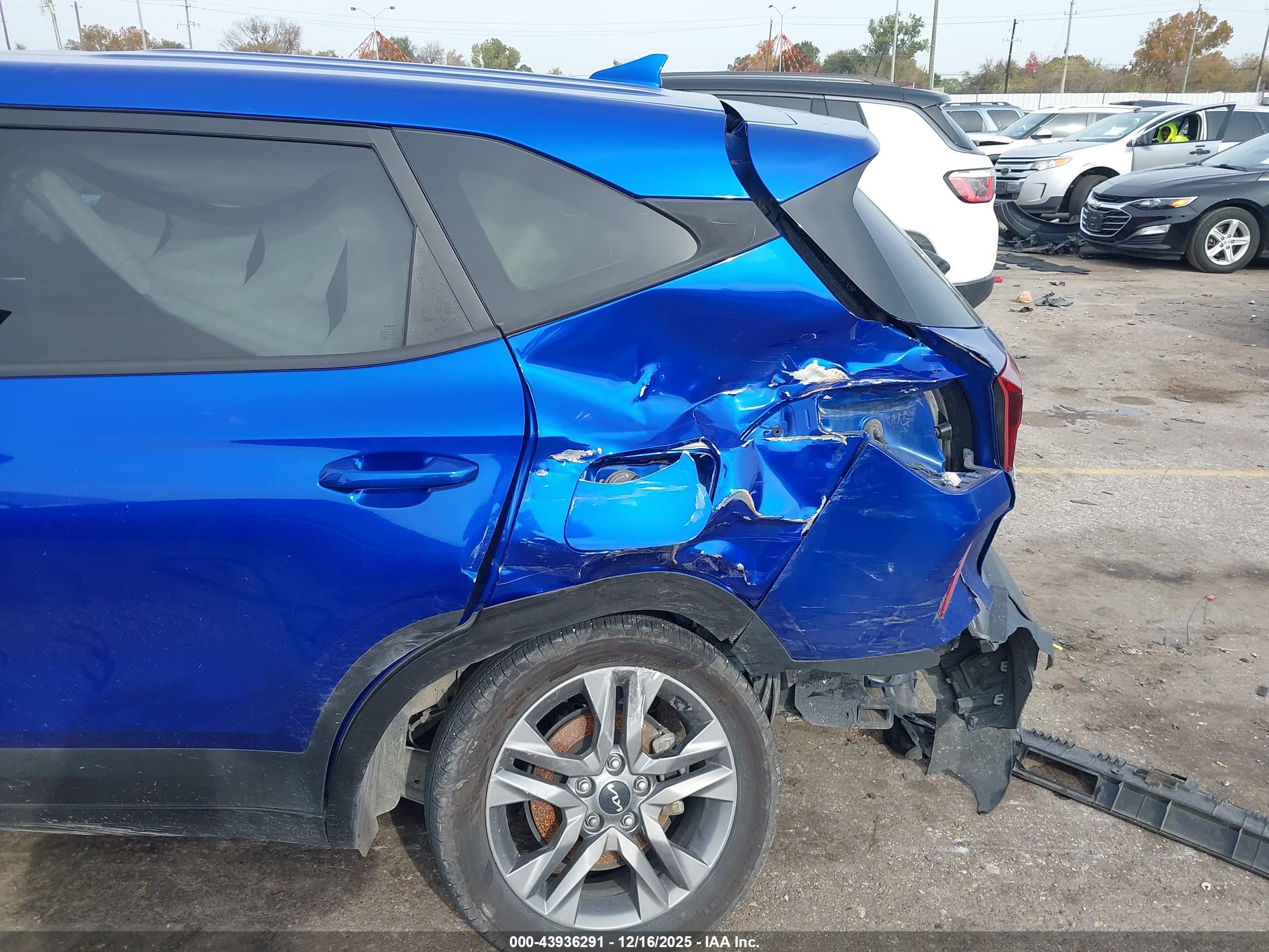 KIA SELTOS image 6