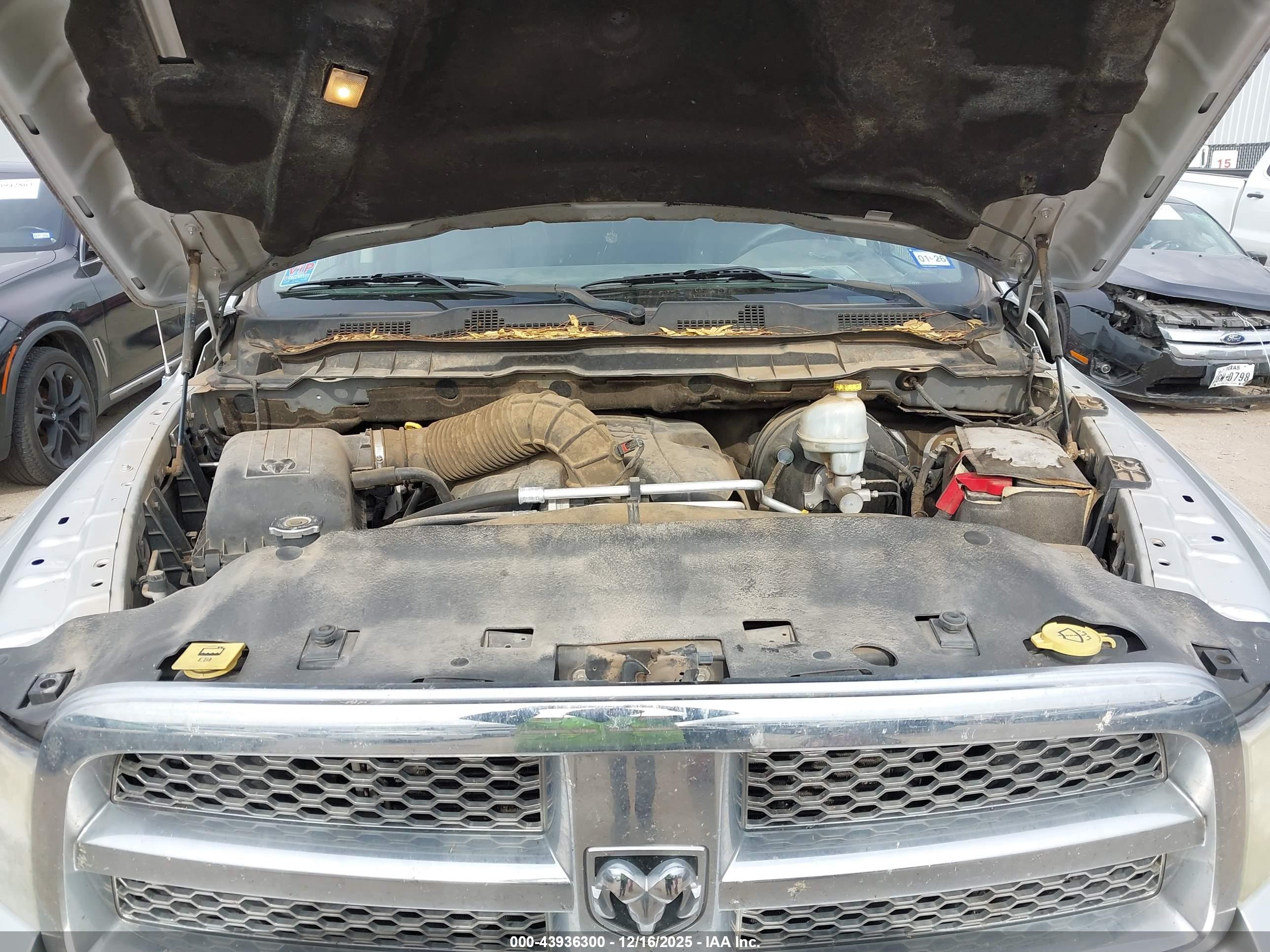 DODGE RAM image 10