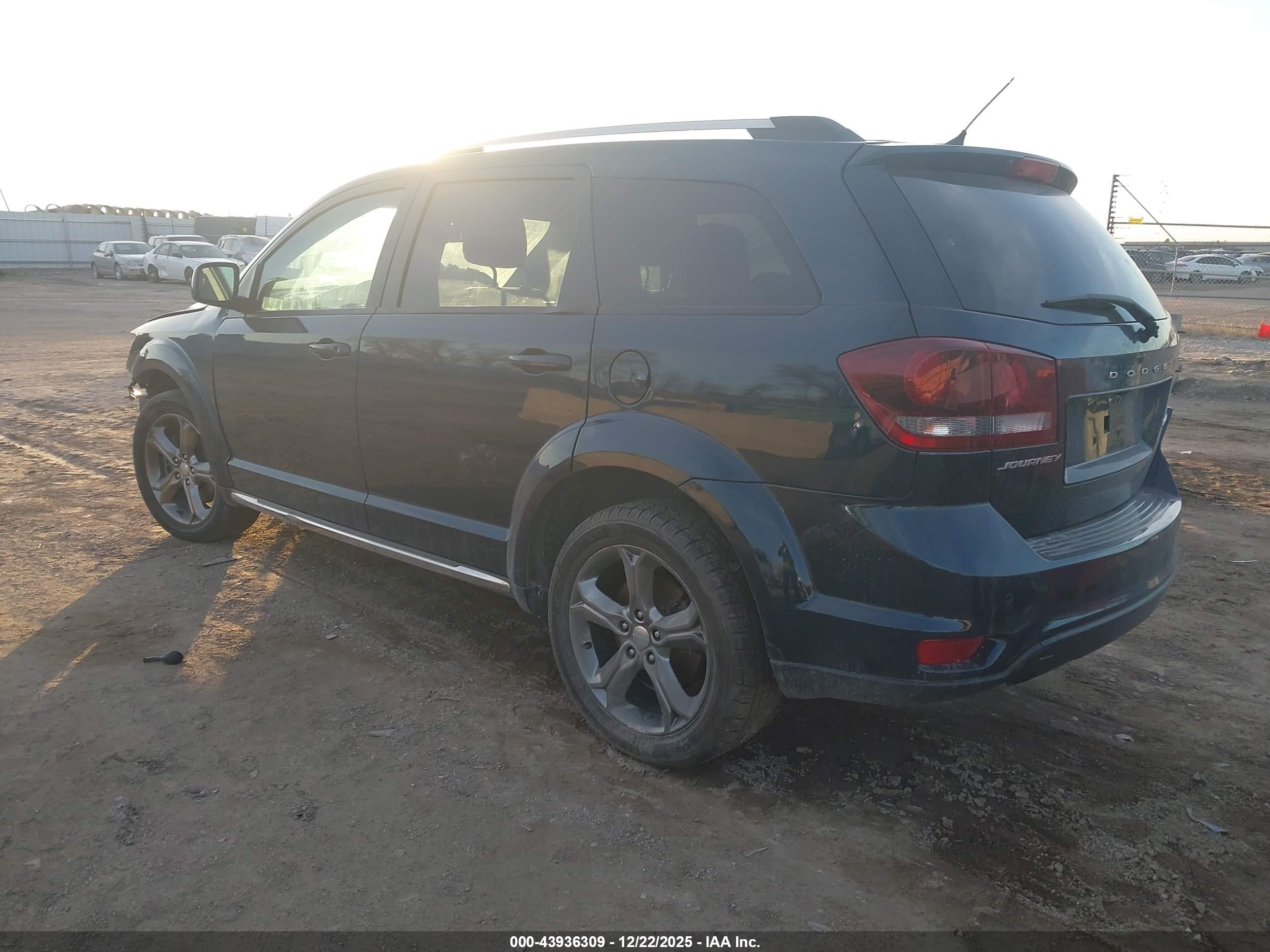 DODGE JOURNEY image 3