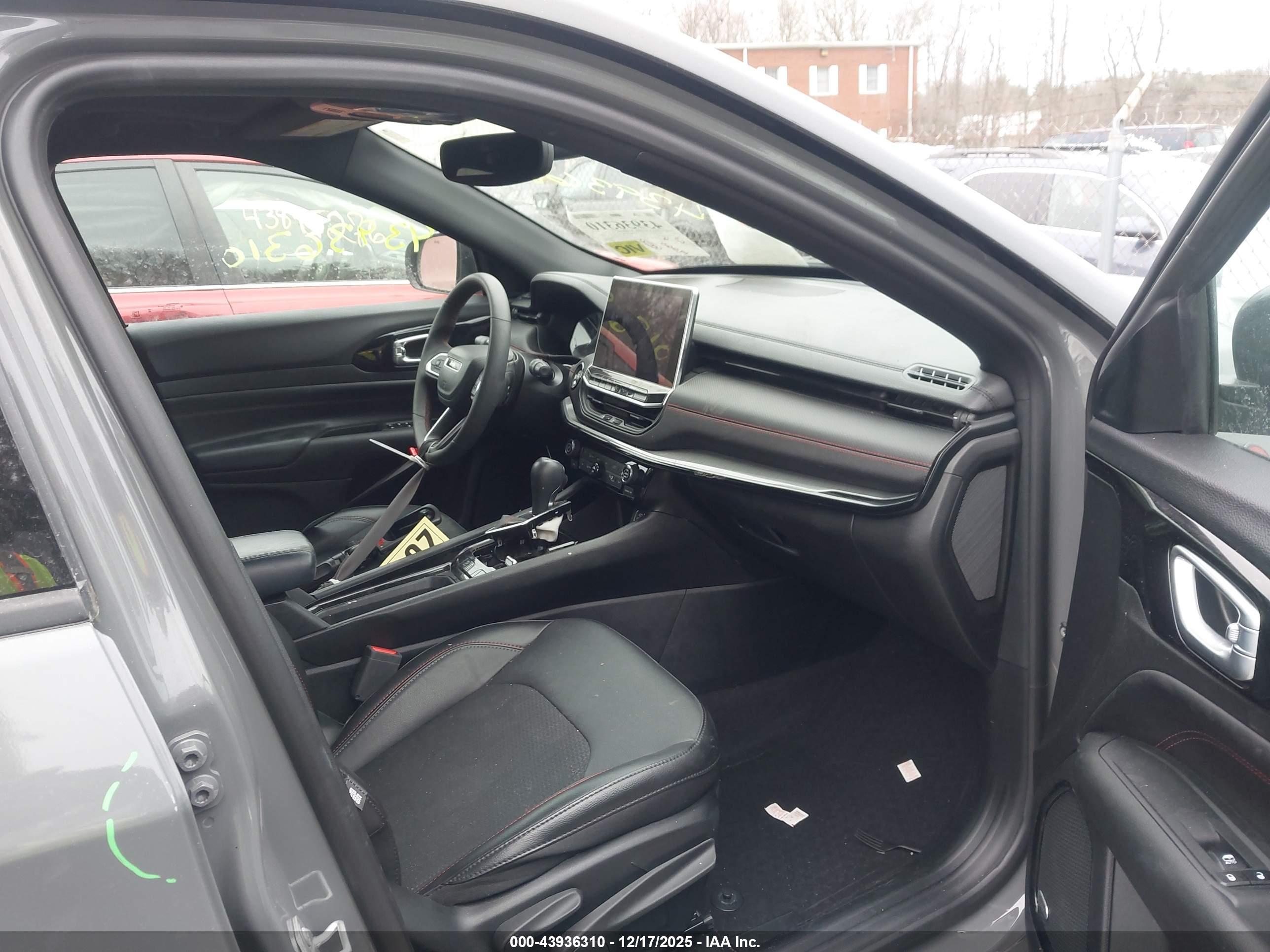 JEEP COMPASS image 5