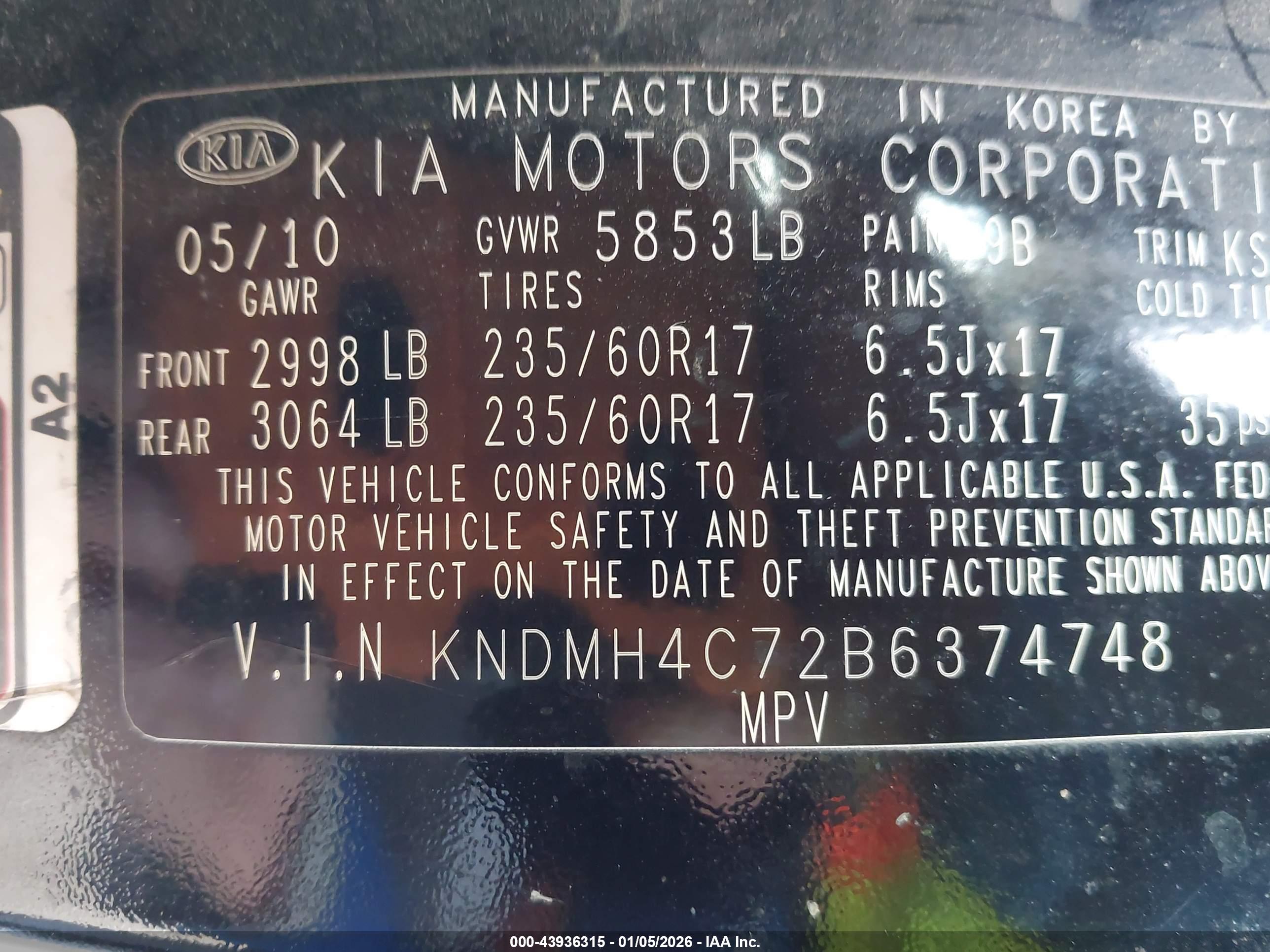 KIA SEDONA image 9