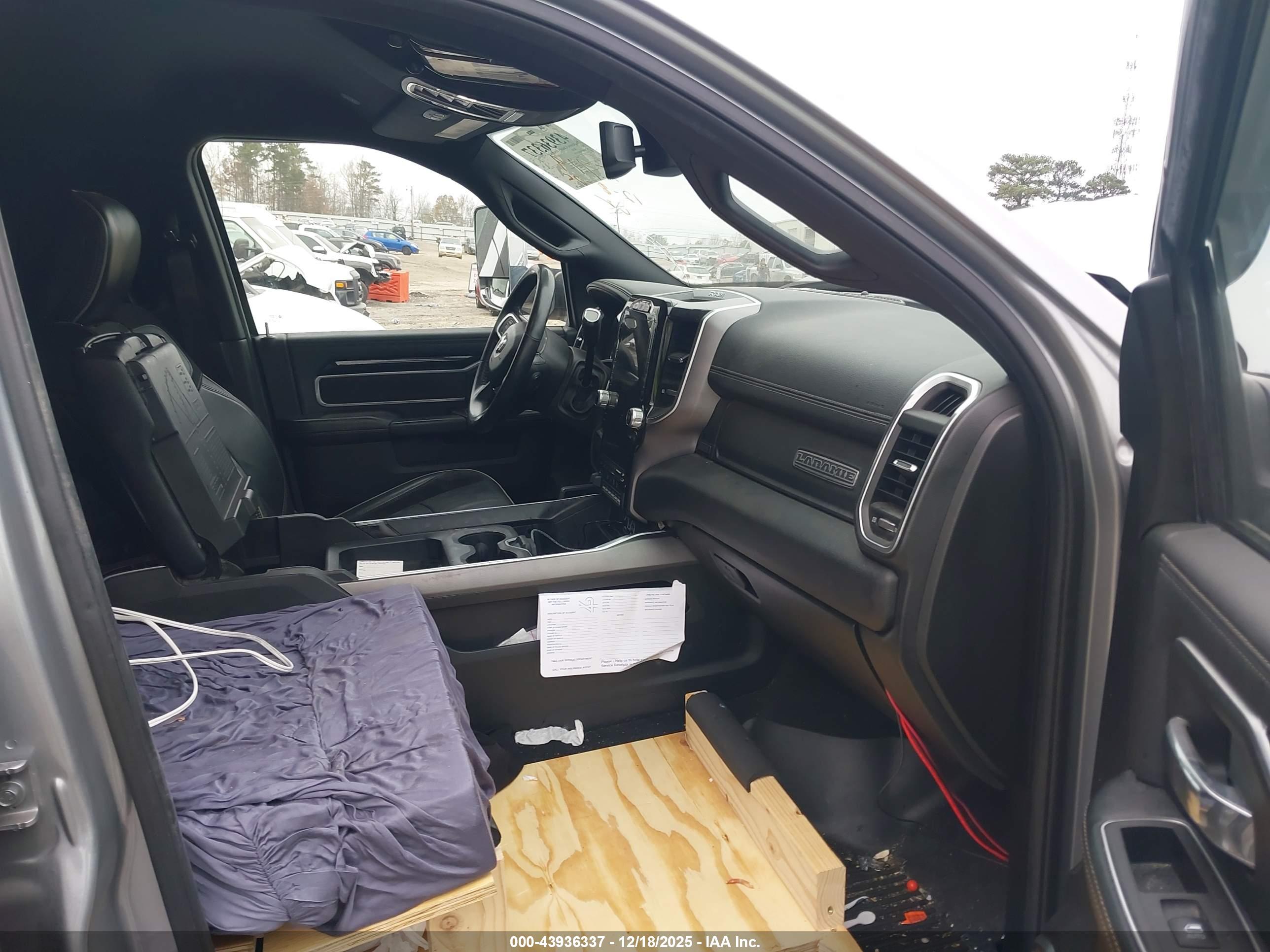 RAM 3500 image 5