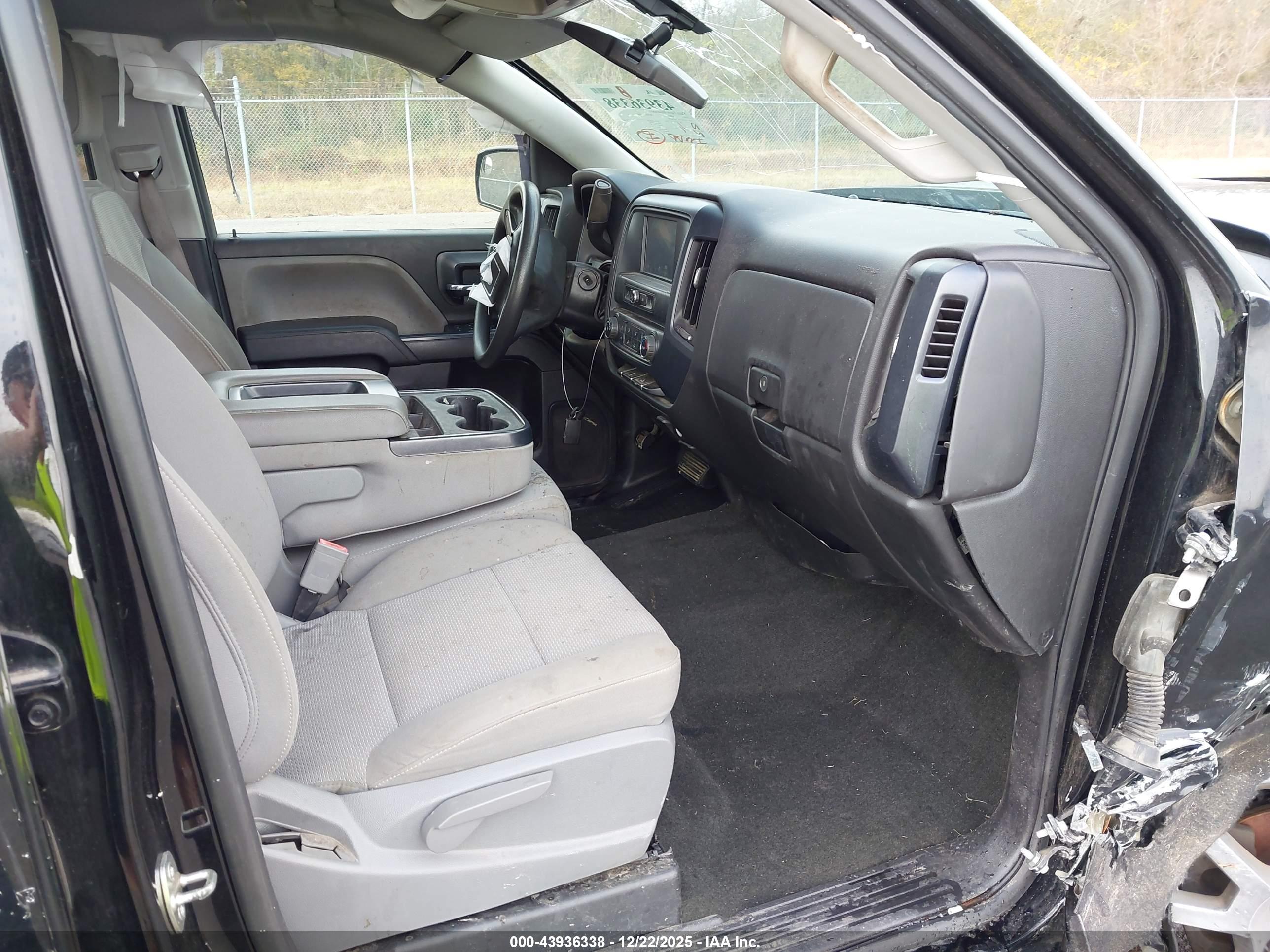 GMC SIERRA image 5