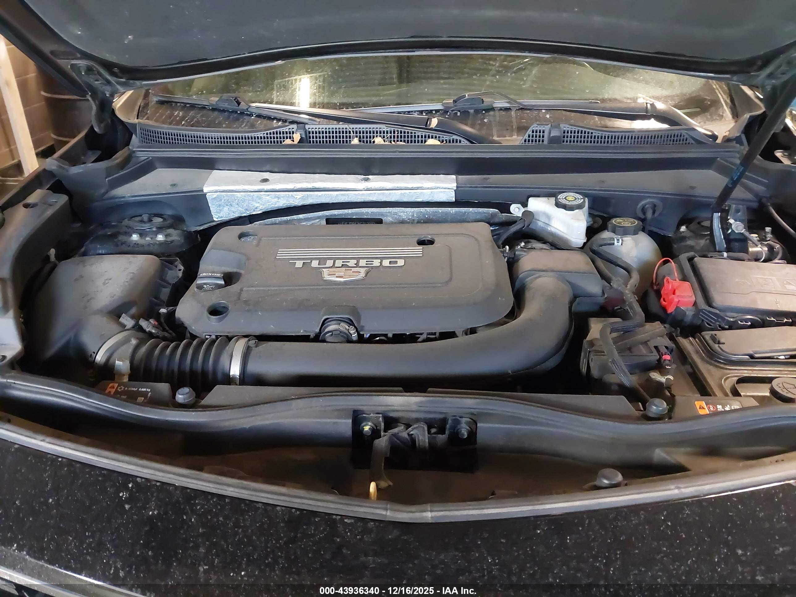 CADILLAC XT4 image 10