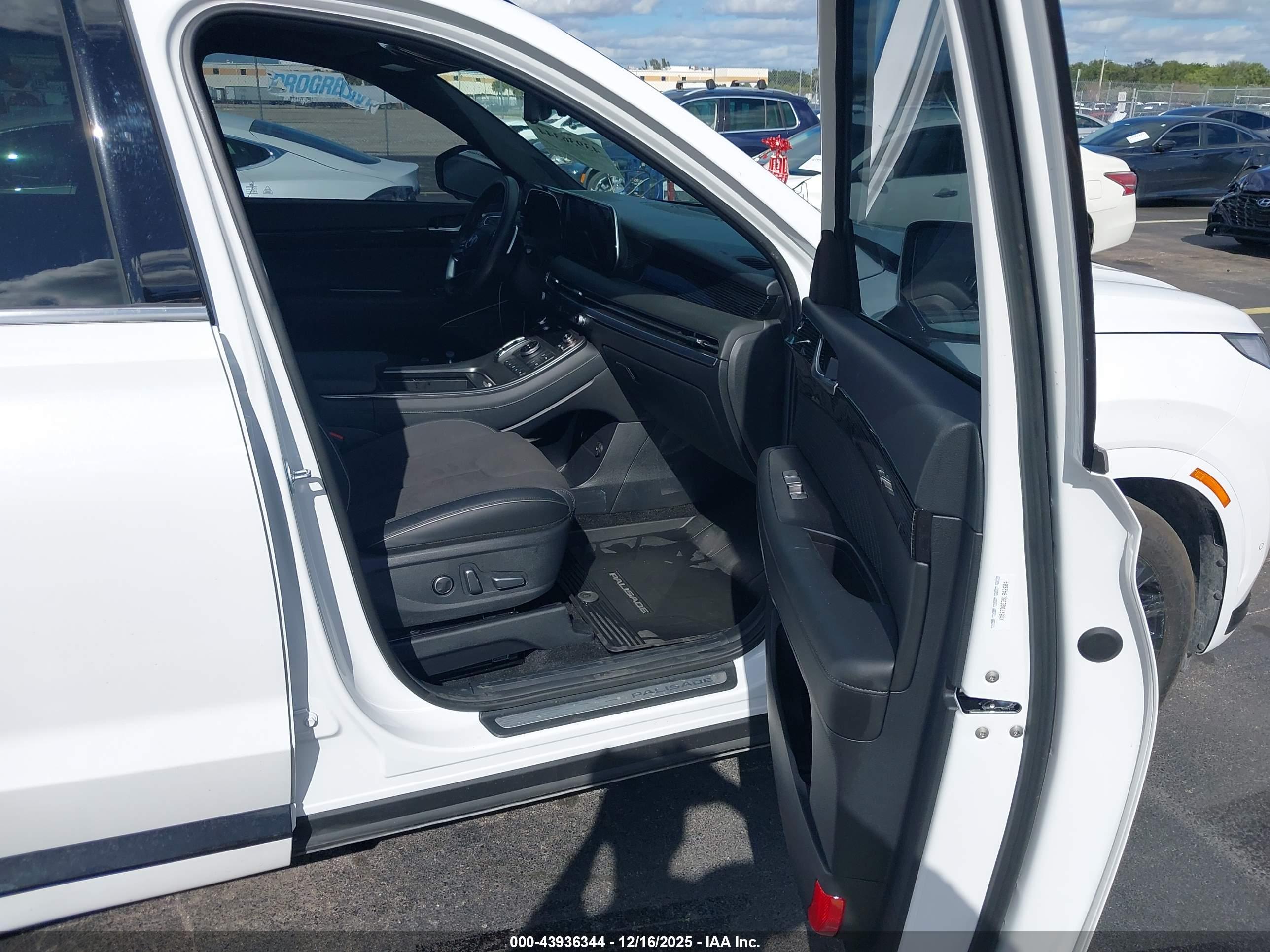 HYUNDAI PALISADE image 5