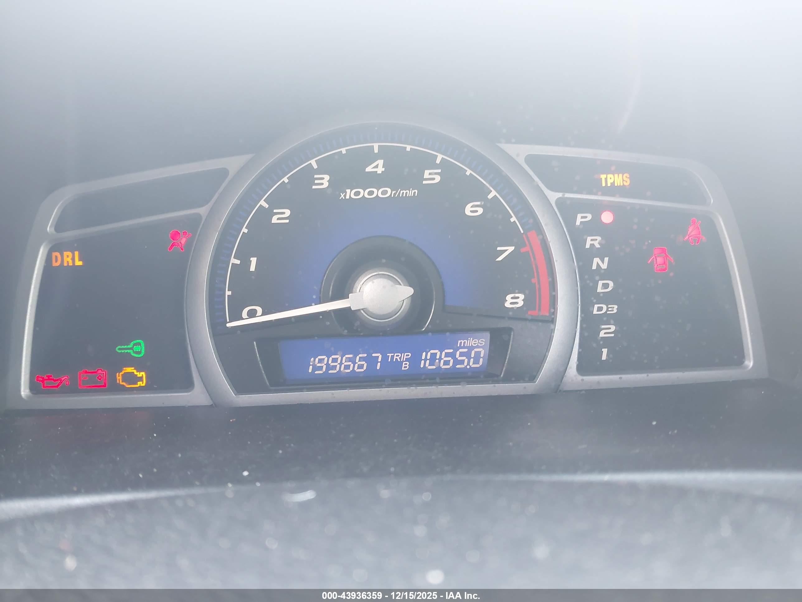 HONDA CIVIC image 7