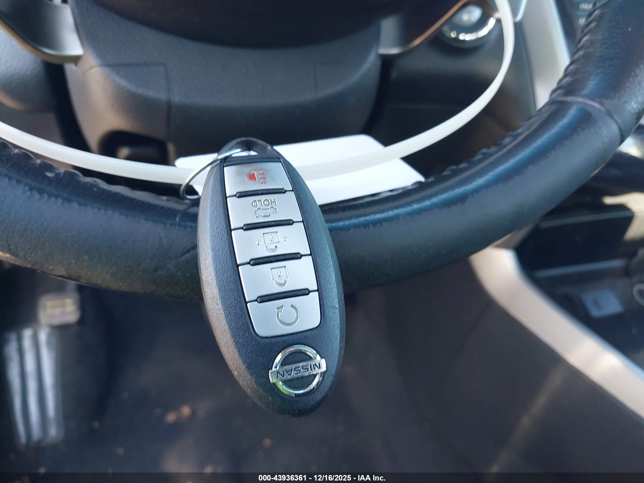NISSAN ALTIMA image 11