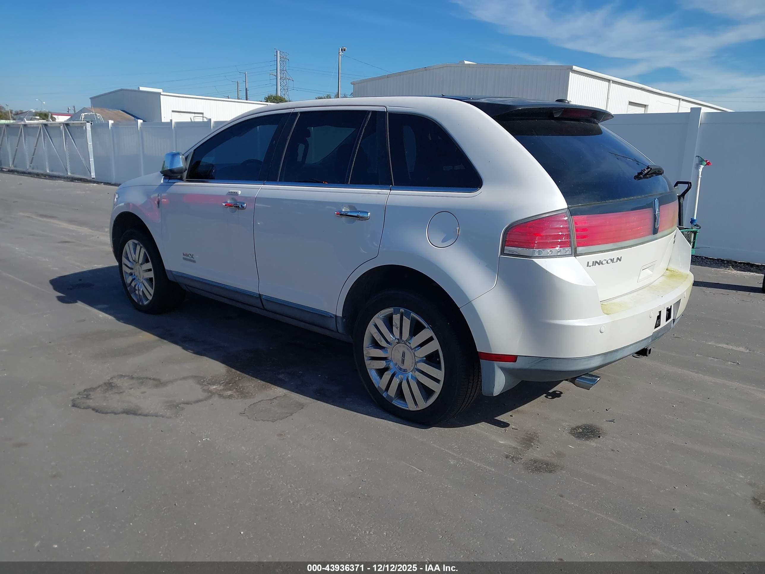 LINCOLN MKX image 3