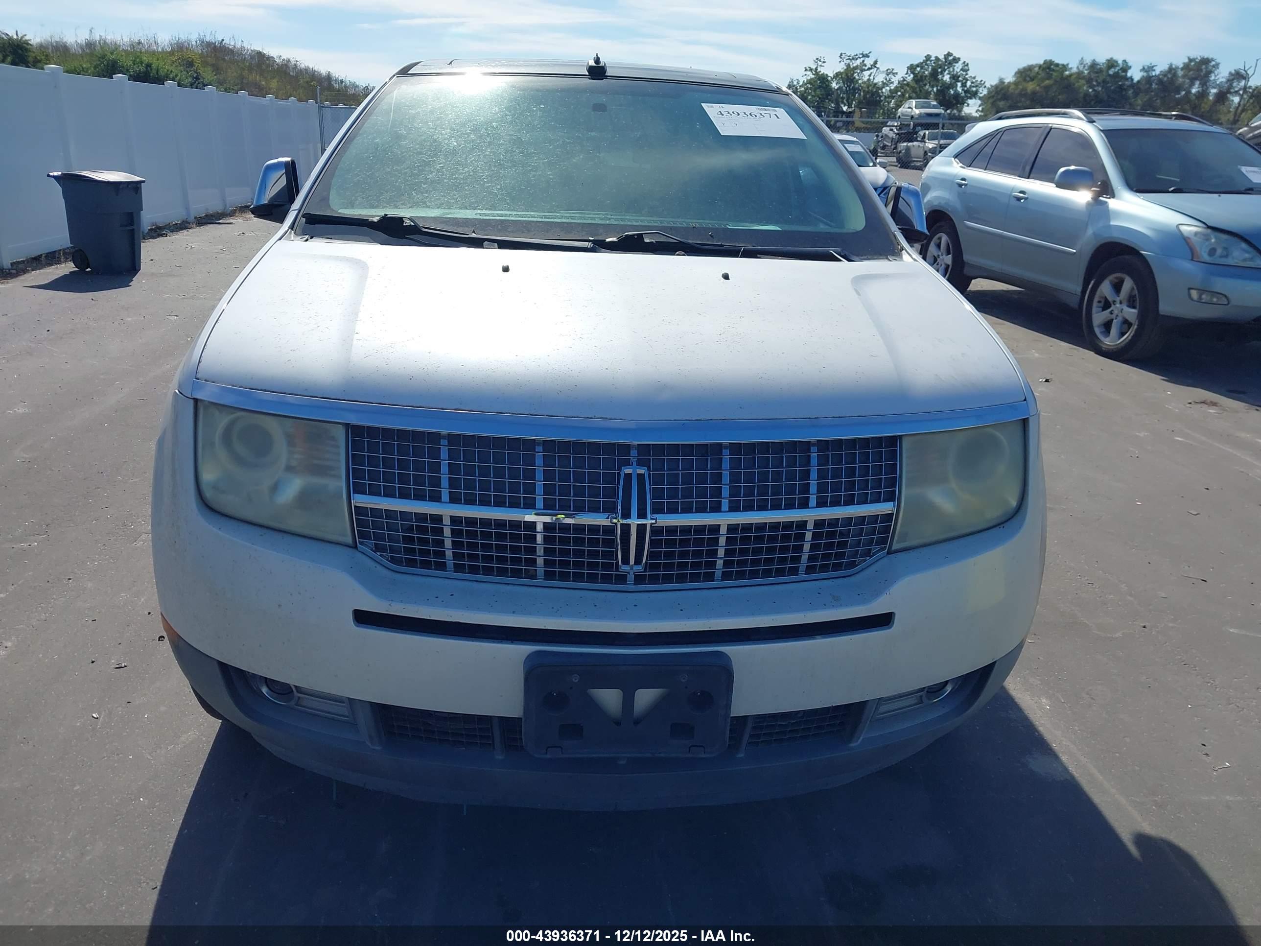 LINCOLN MKX image 6