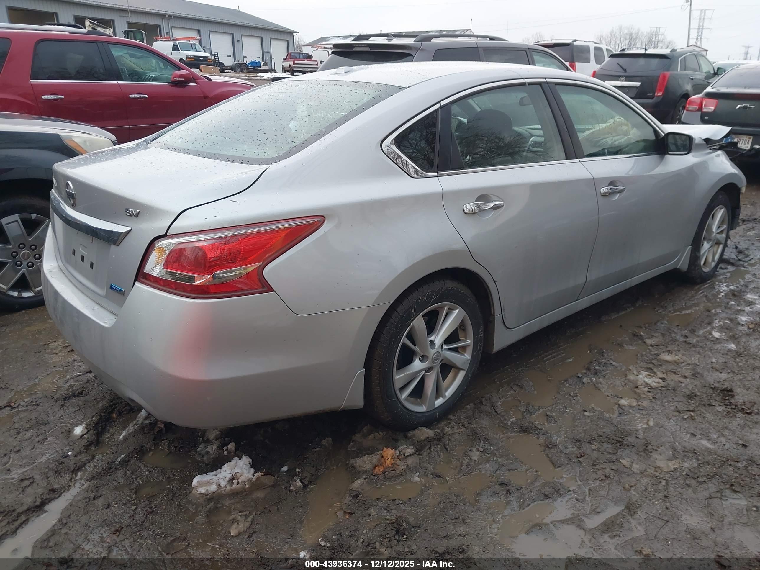 NISSAN ALTIMA image 4