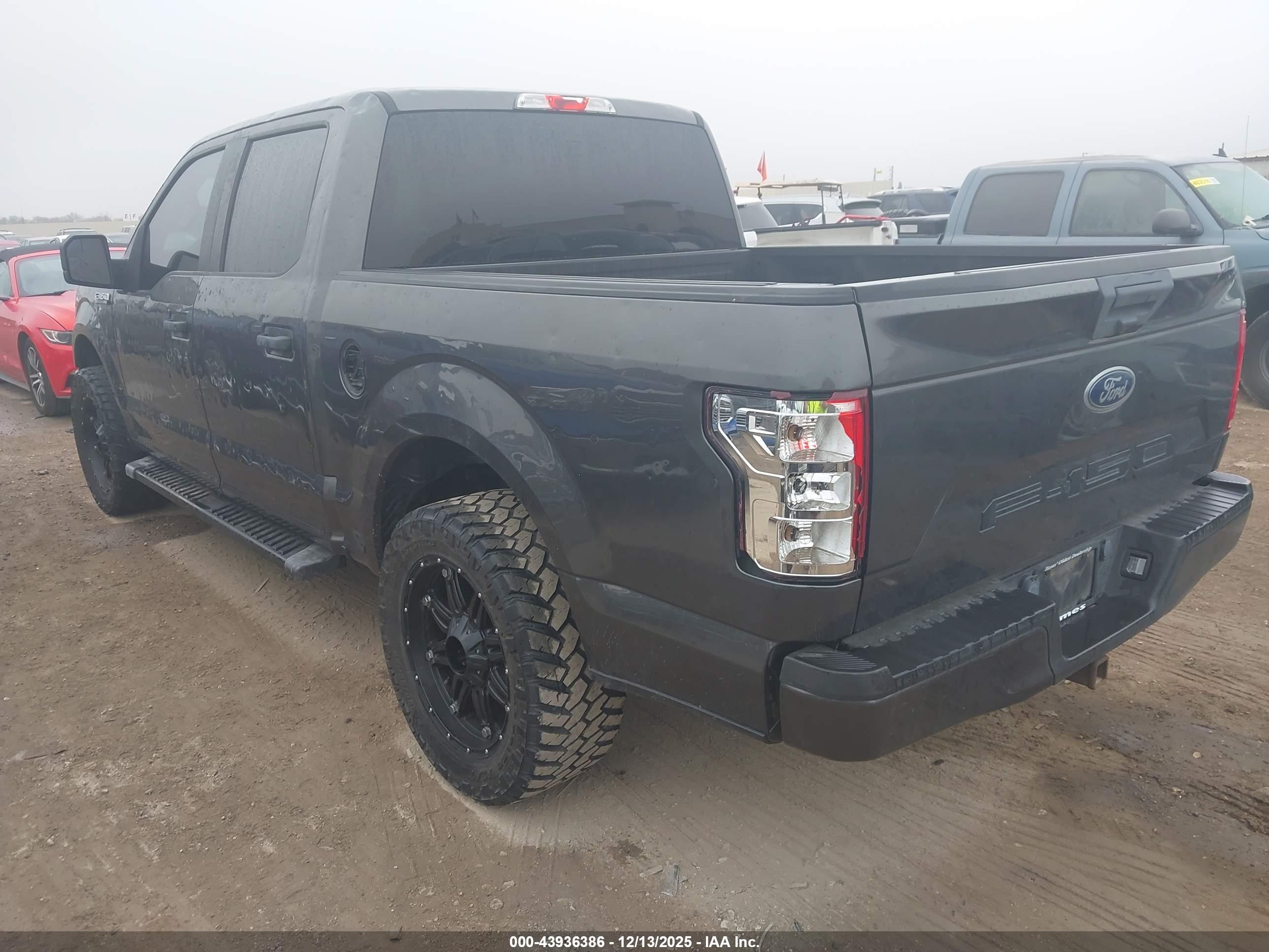 FORD F-150 image 3