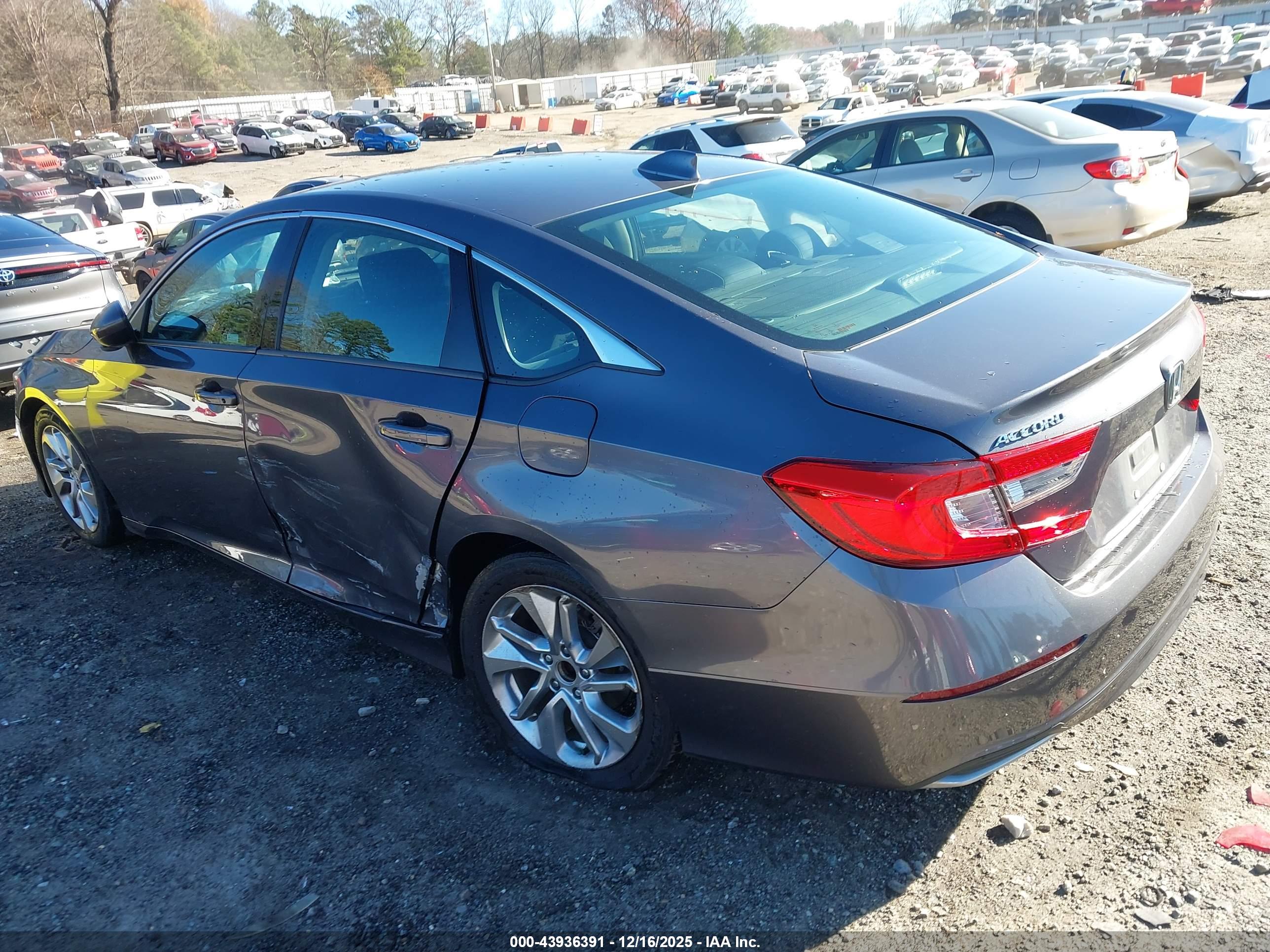 HONDA ACCORD image 3