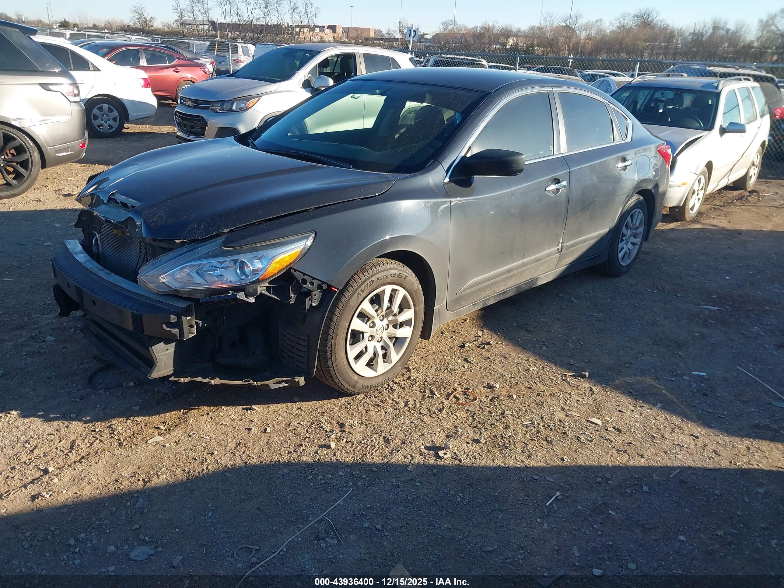 NISSAN ALTIMA image 2