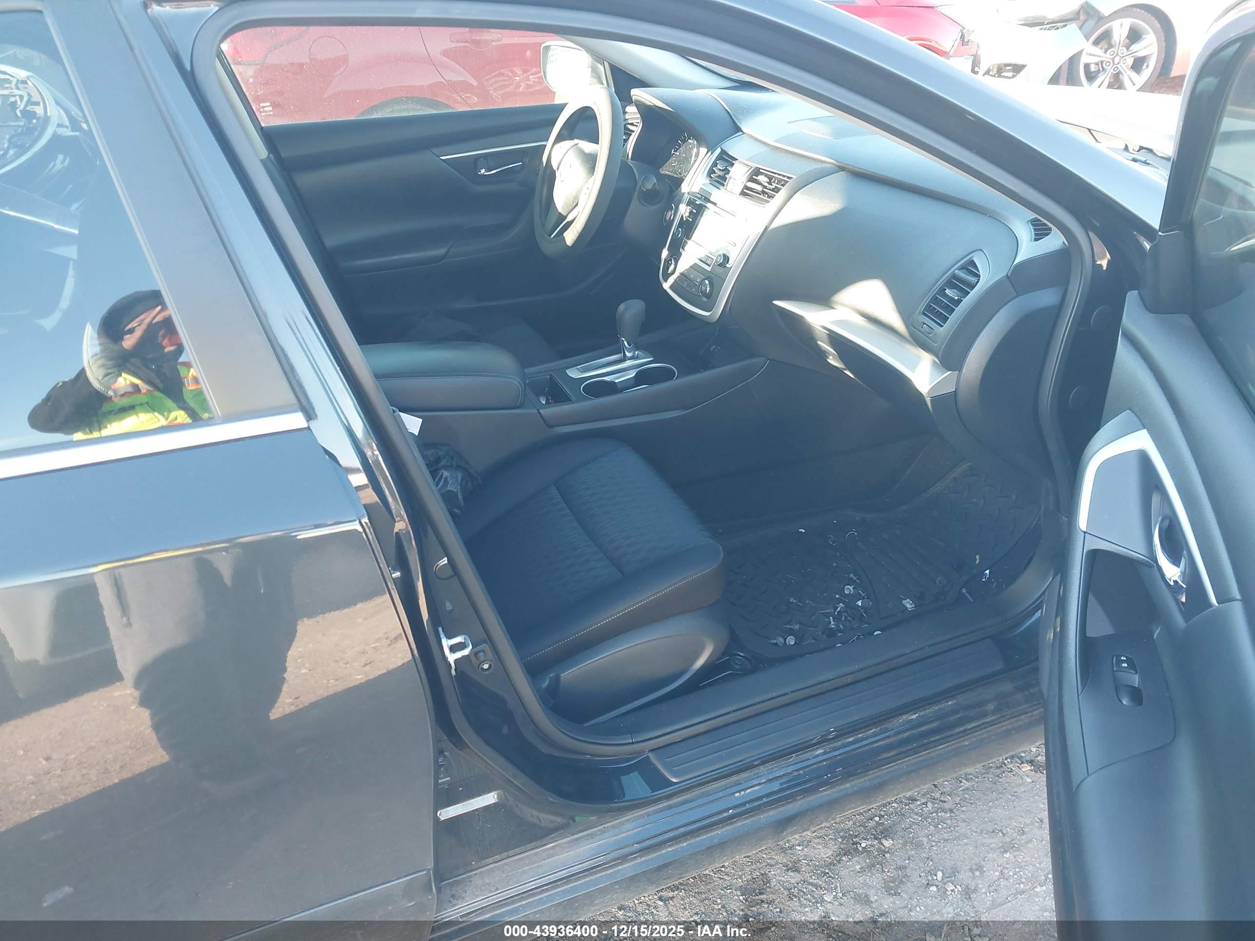 NISSAN ALTIMA image 5