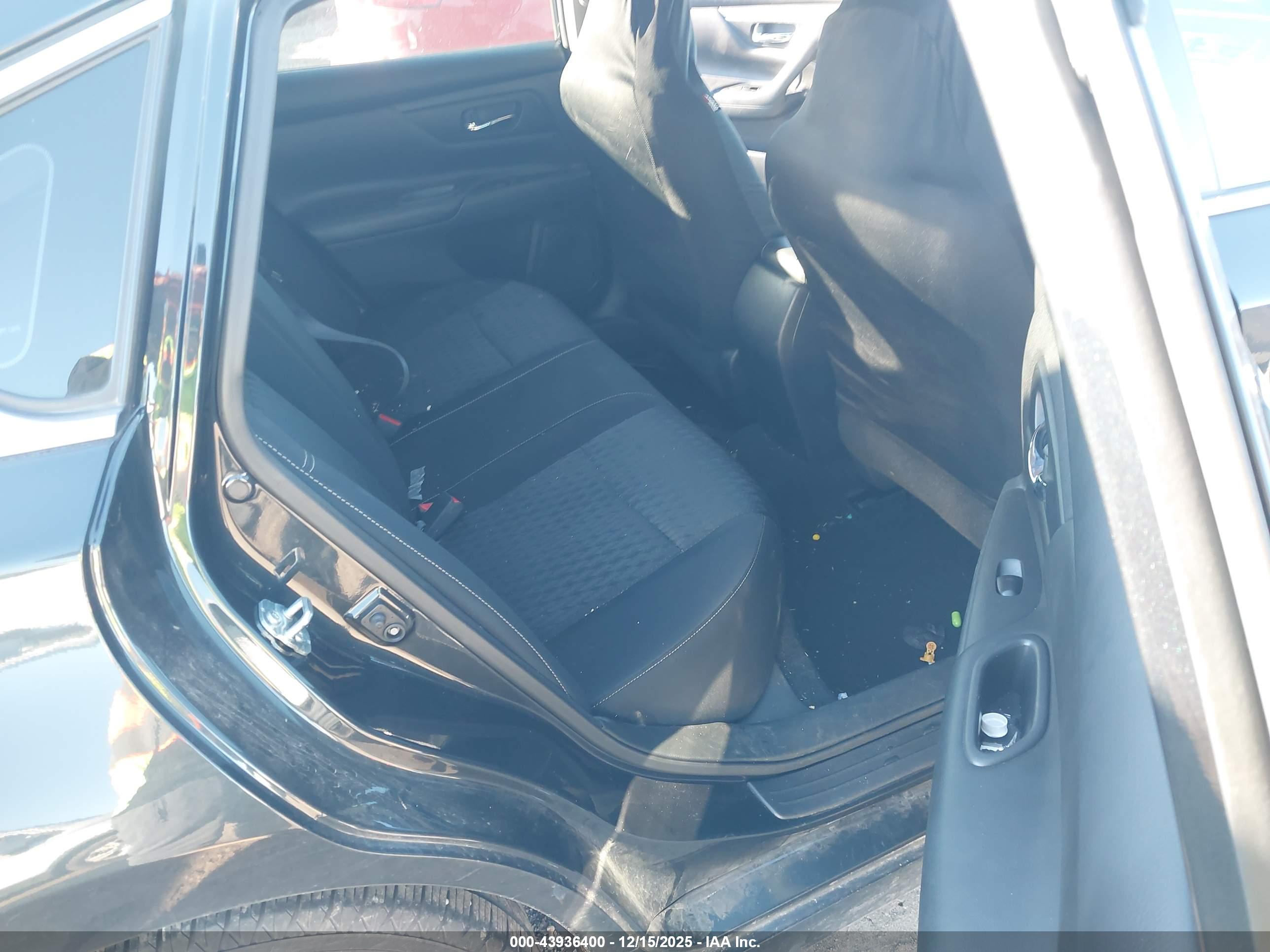 NISSAN ALTIMA image 8