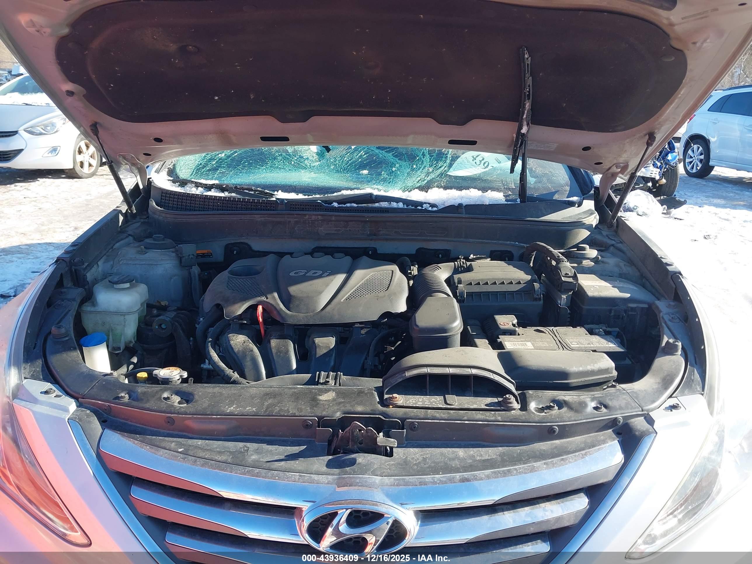 HYUNDAI SONATA image 10