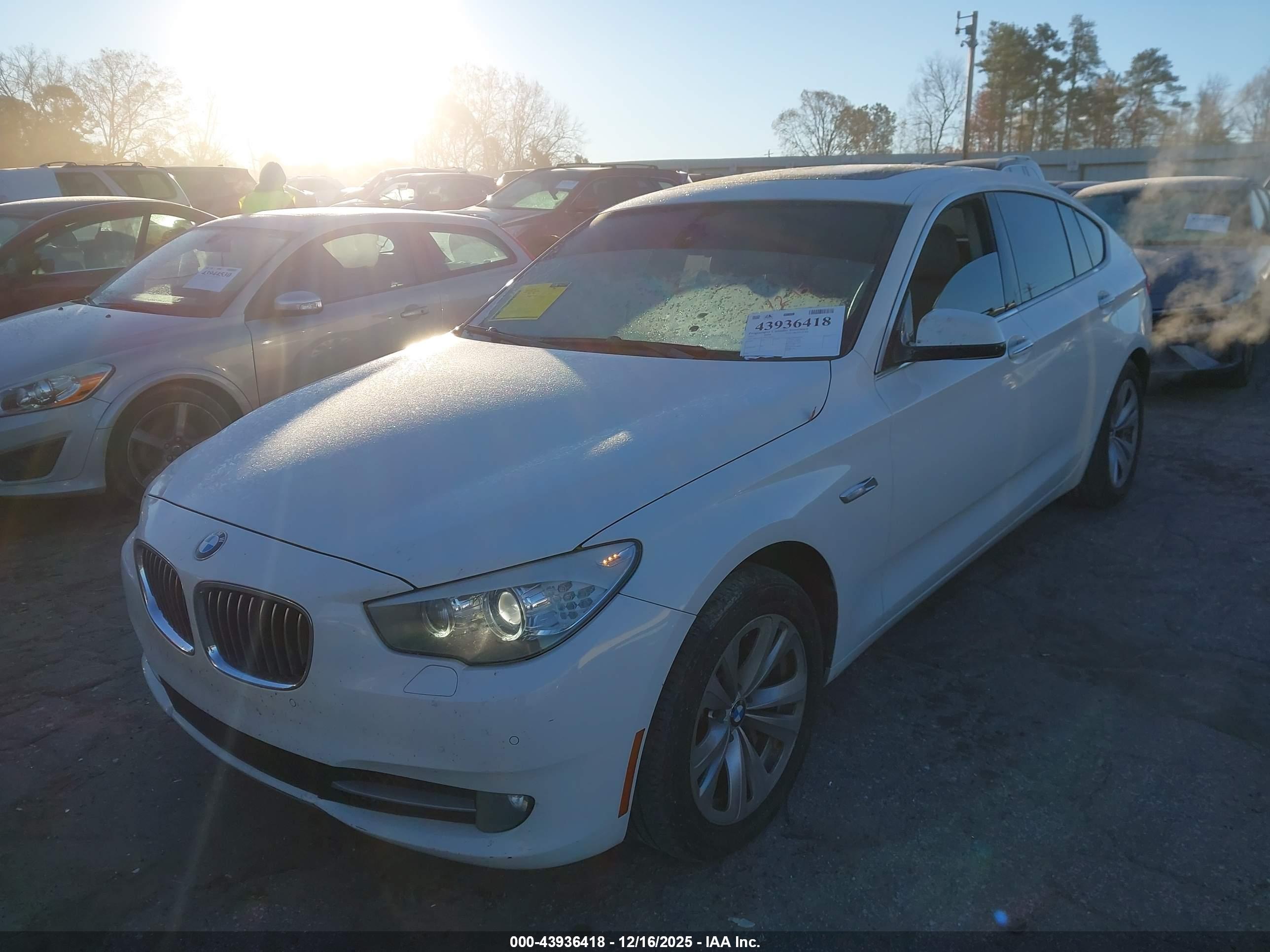 BMW 535I image 2