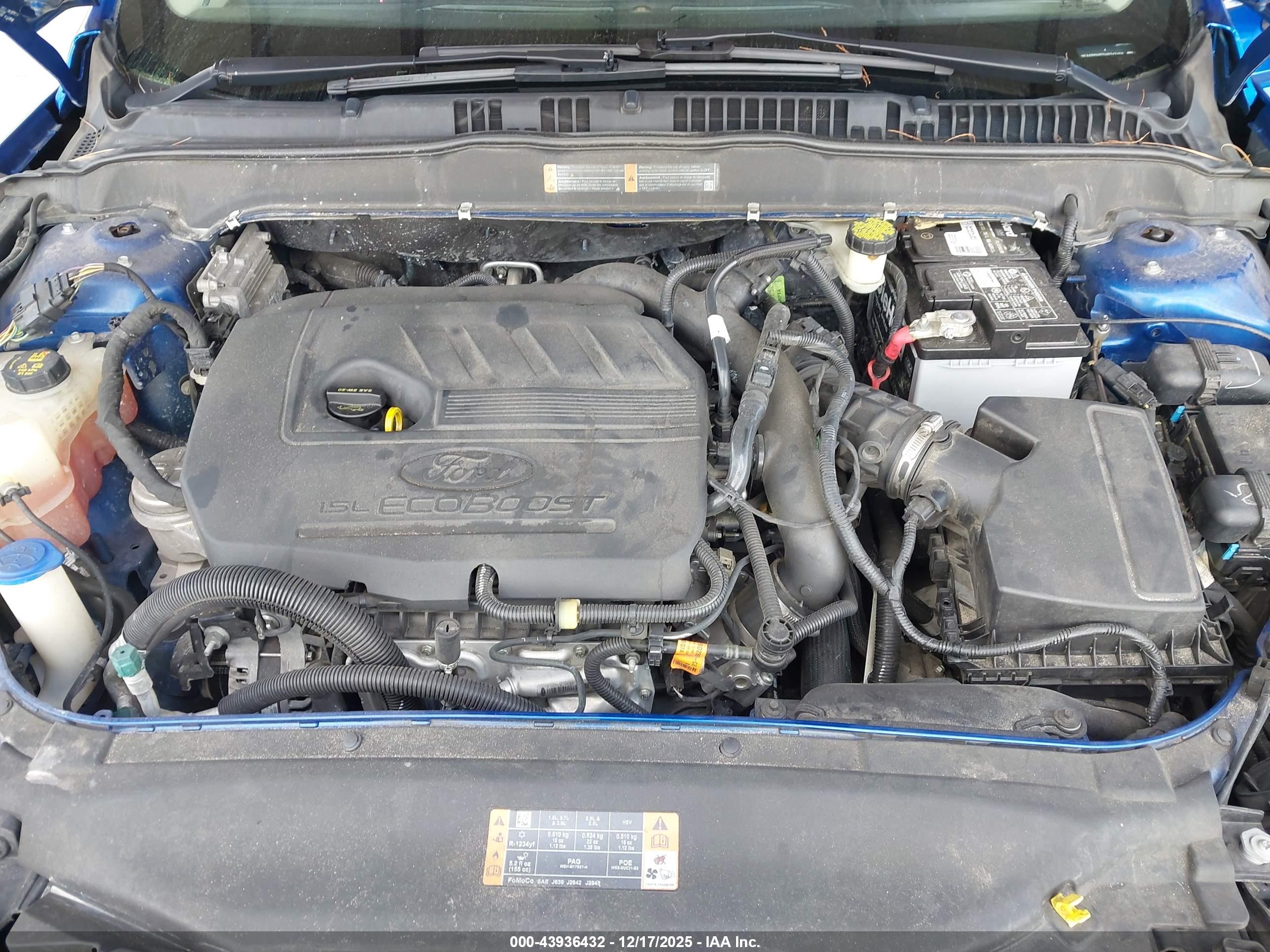 FORD FUSION image 10