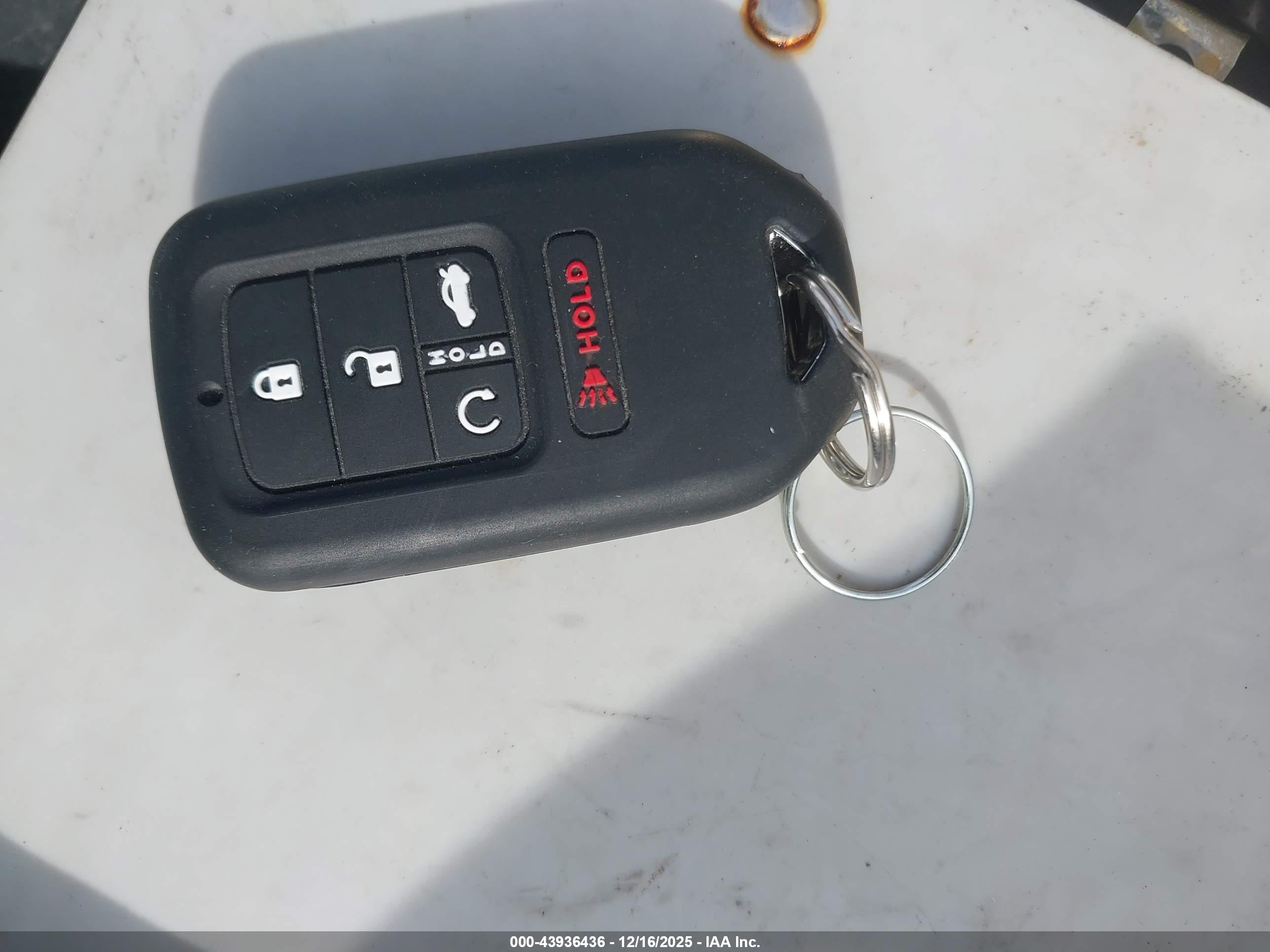 HONDA CR-V image 11