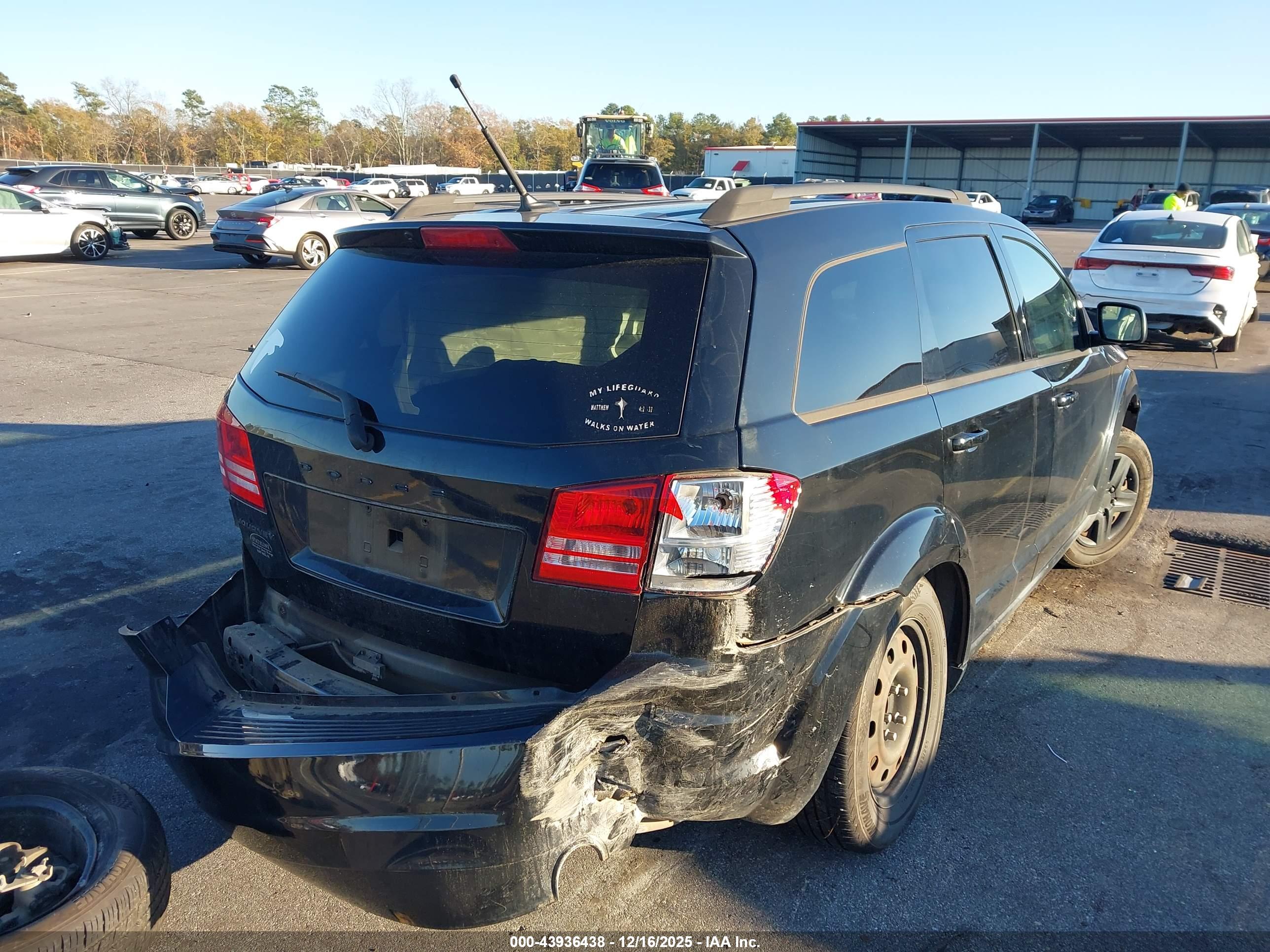 DODGE JOURNEY image 4