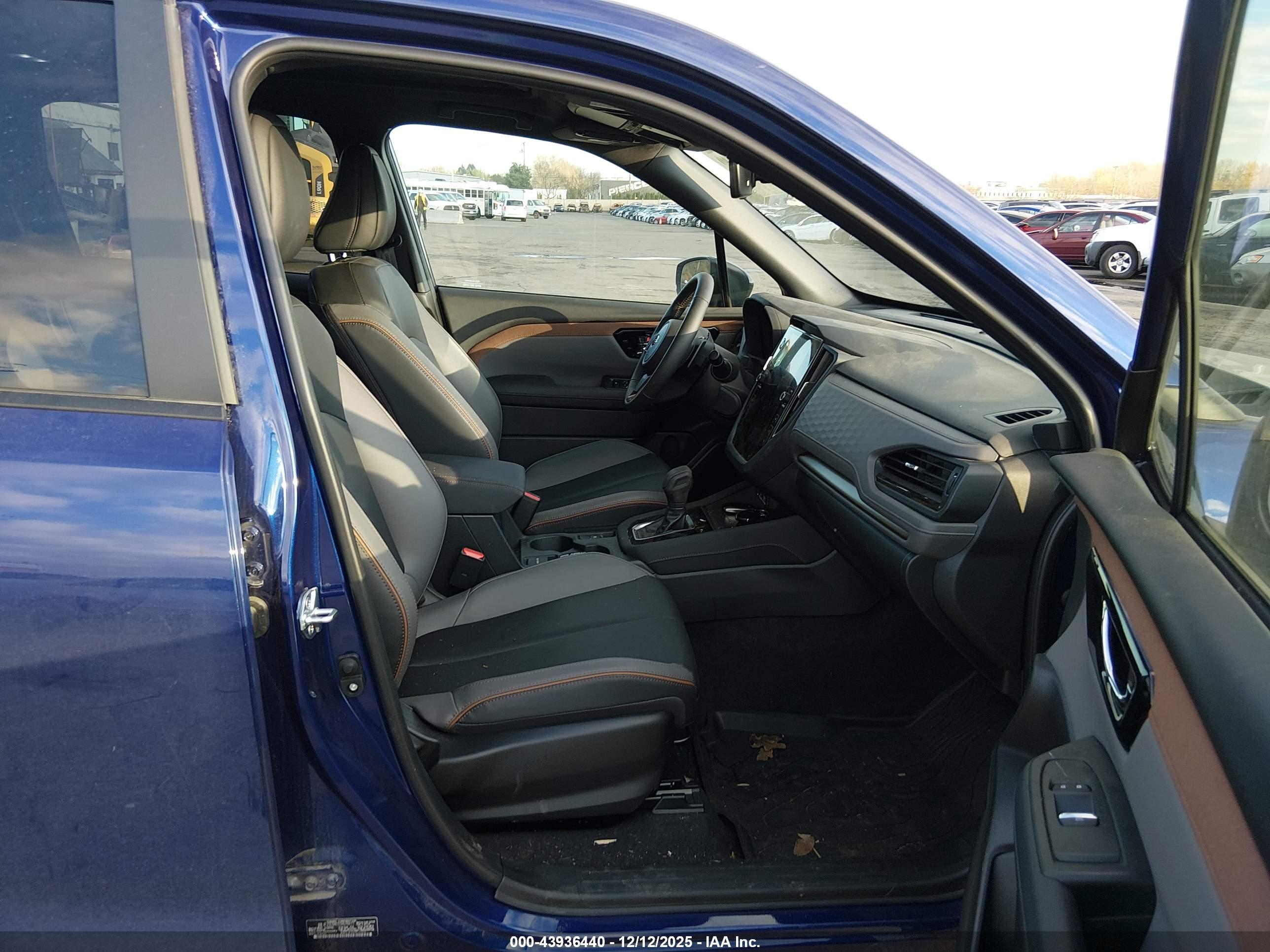 SUBARU FORESTER image 5