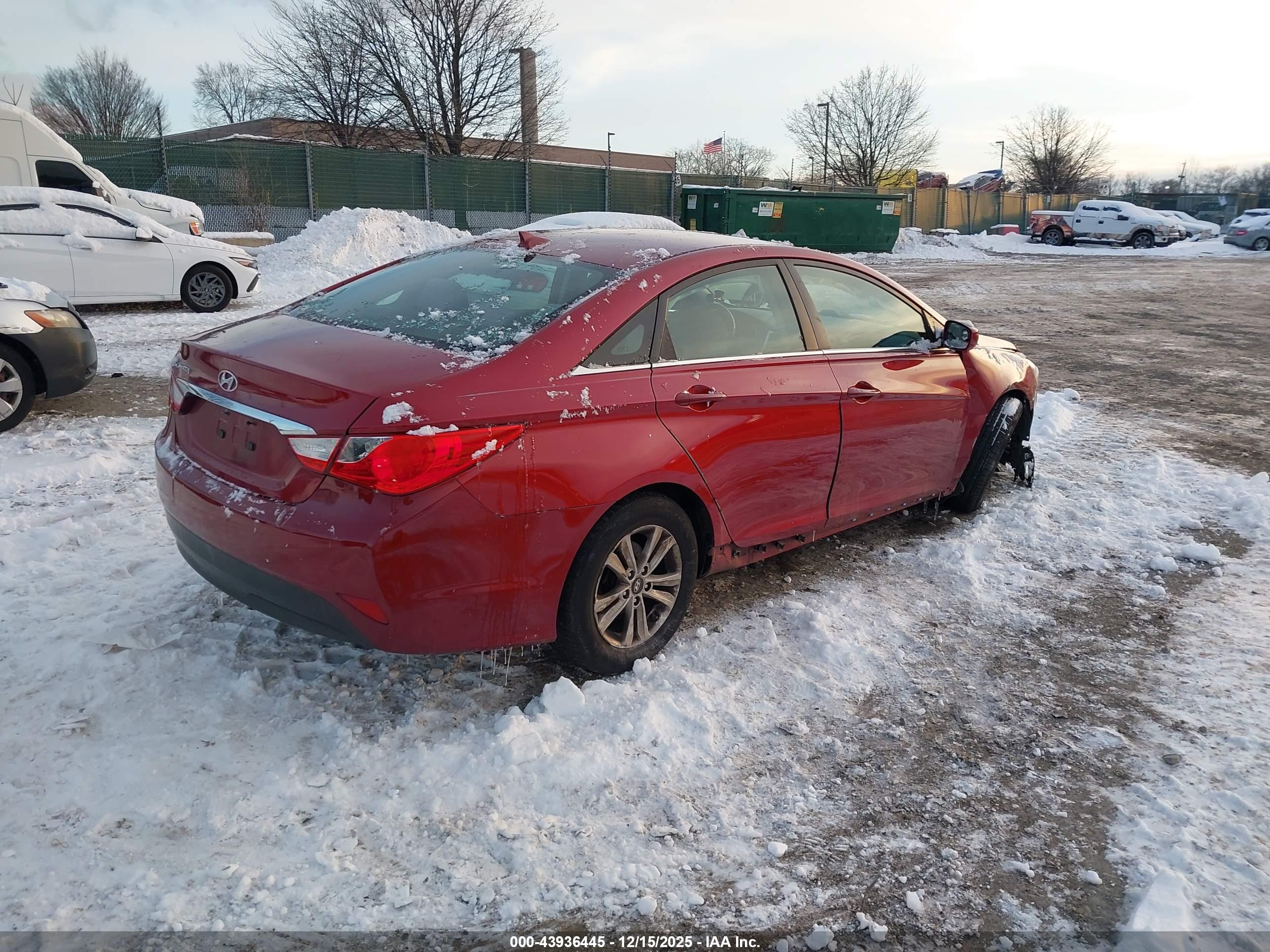 HYUNDAI SONATA image 4