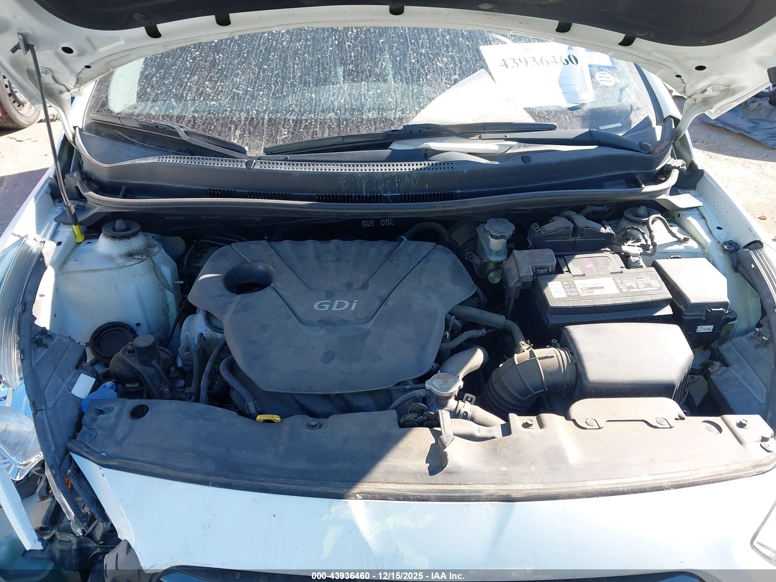 HYUNDAI ACCENT image 10