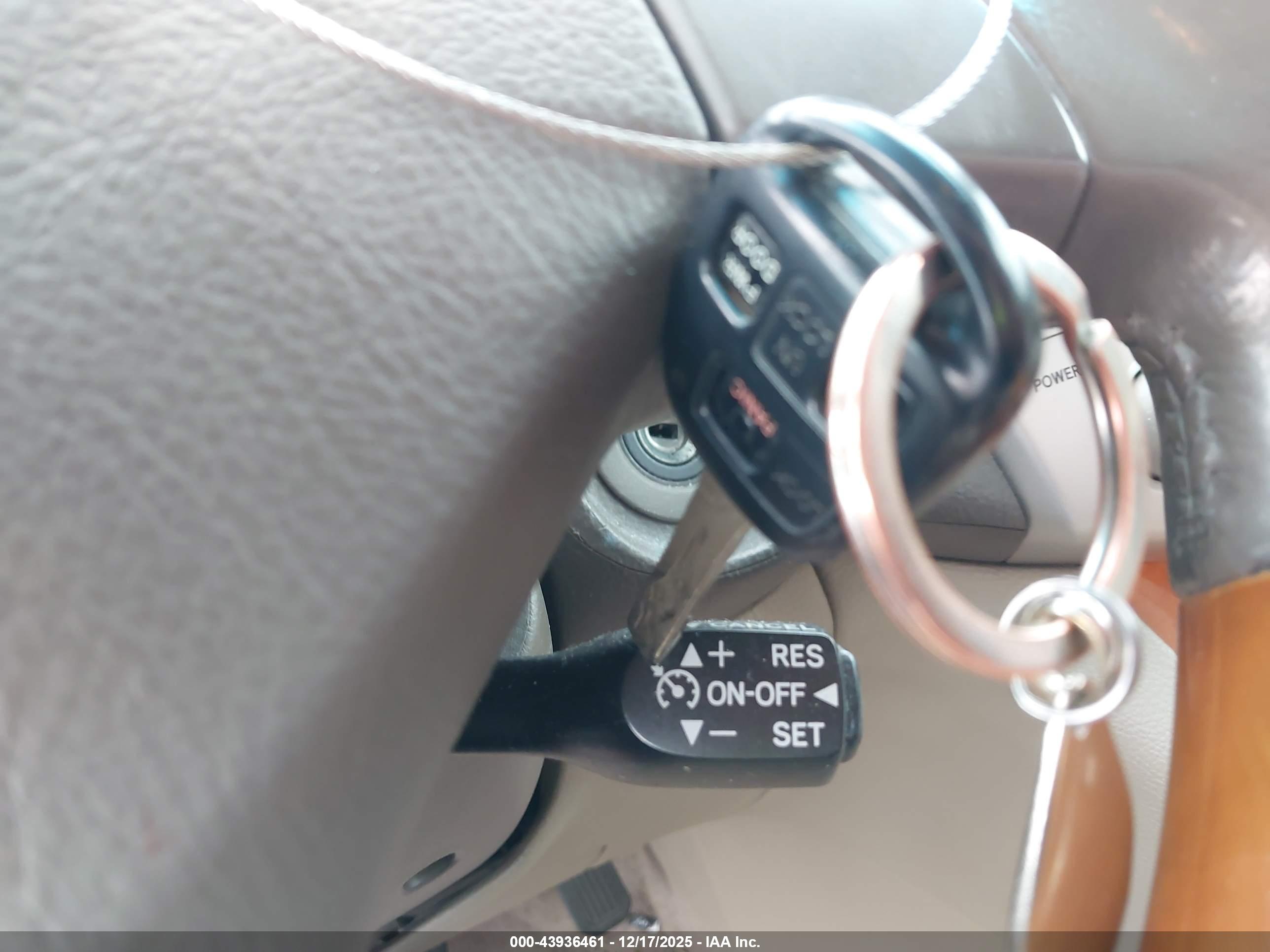 LEXUS RX image 11