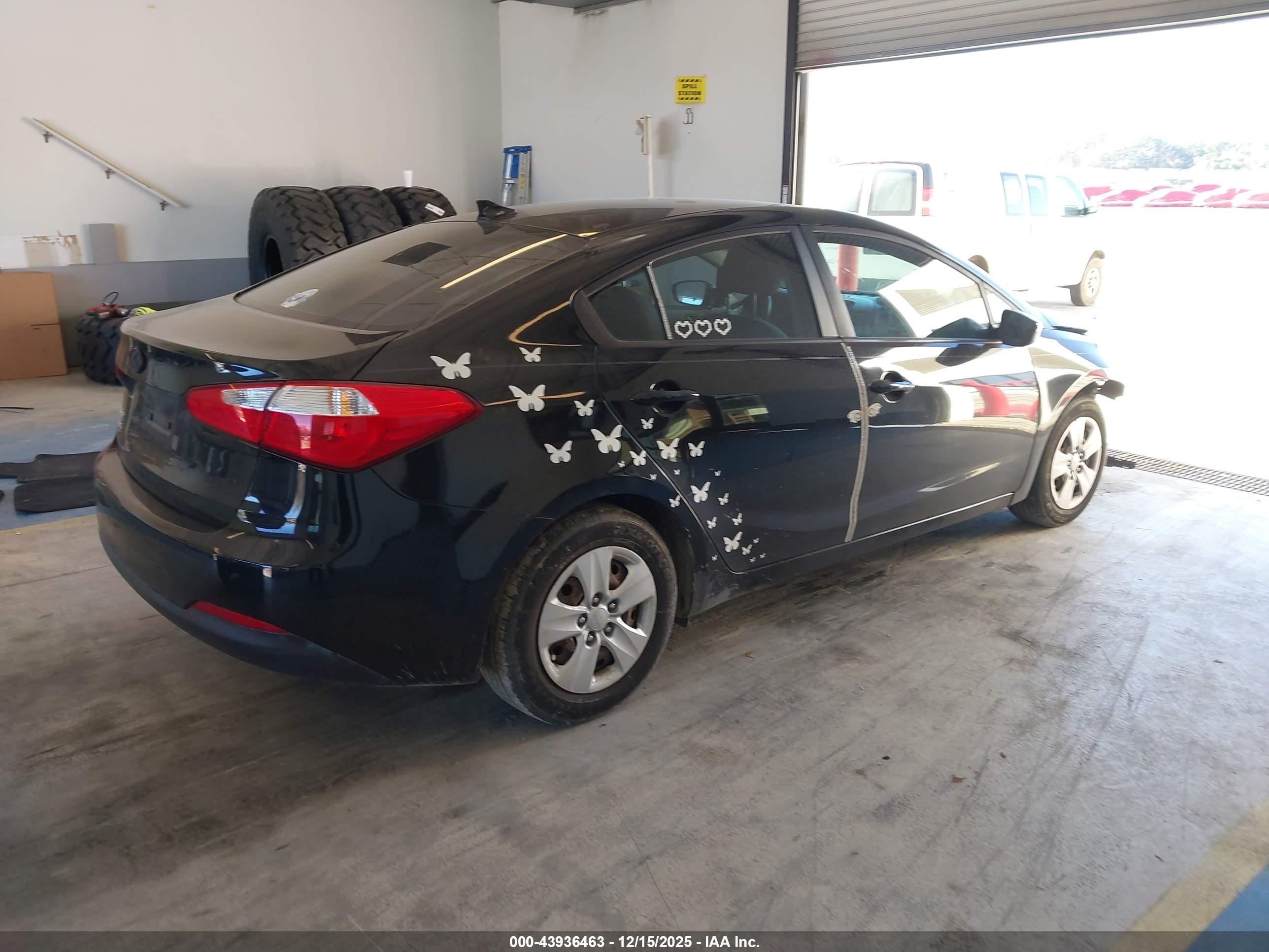 KIA FORTE image 4