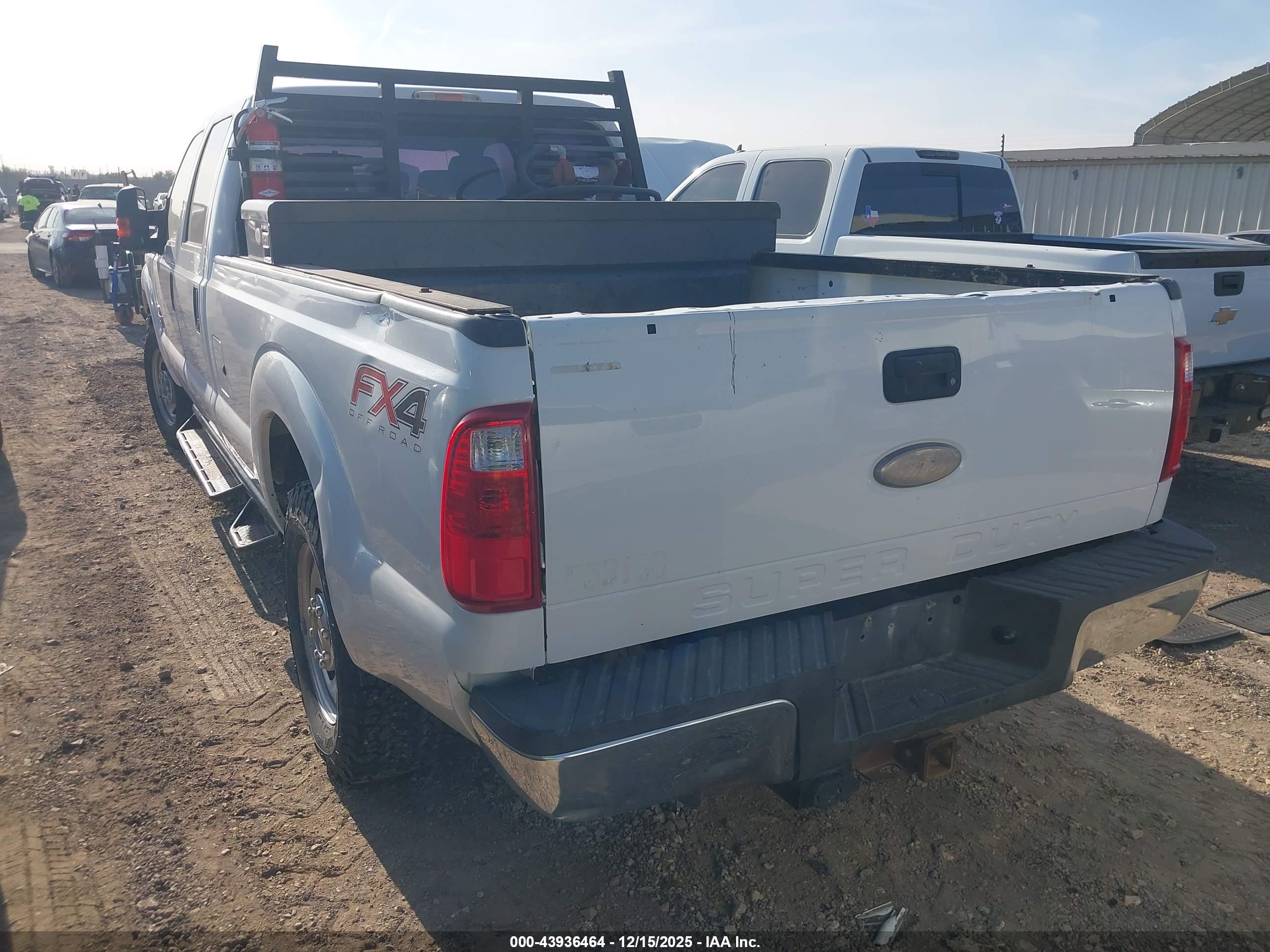 FORD F-250 image 3