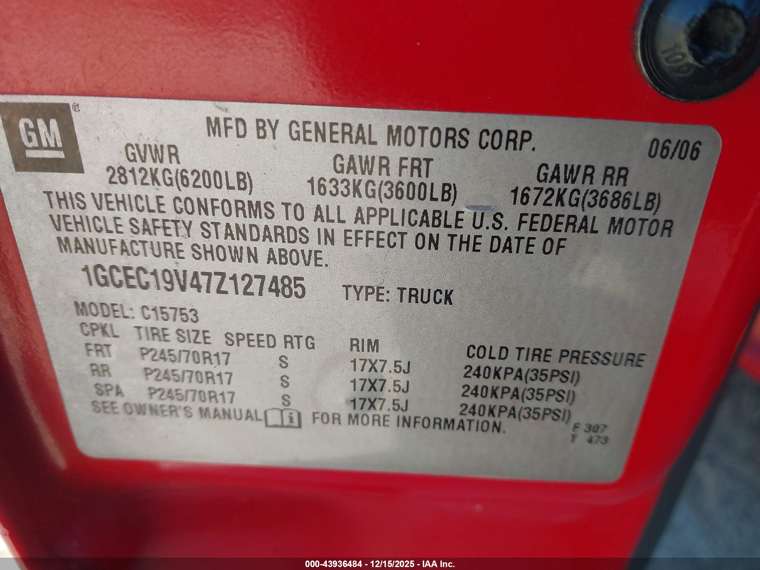 CHEVROLET SILVERADO image 9