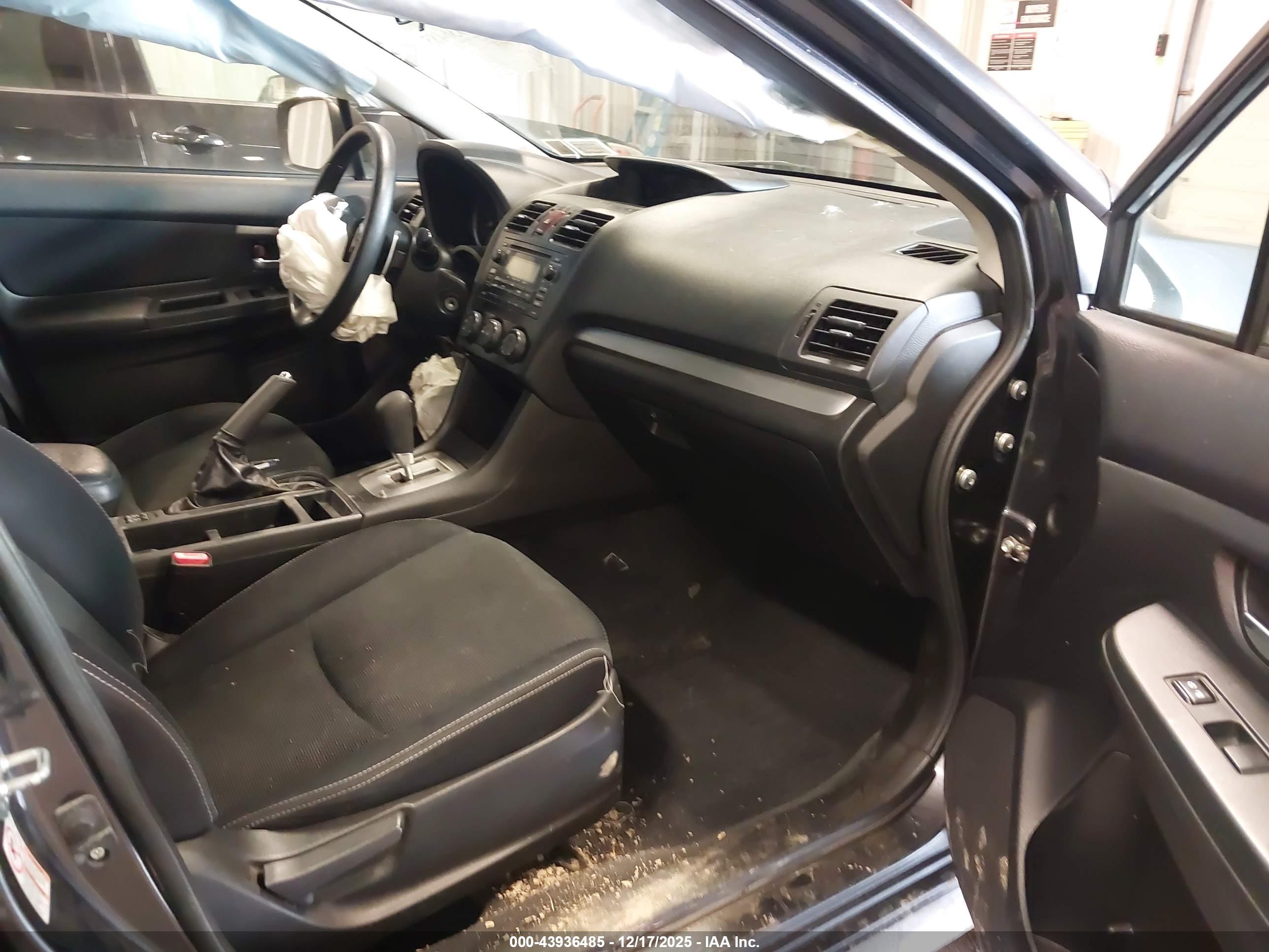 SUBARU XV image 5
