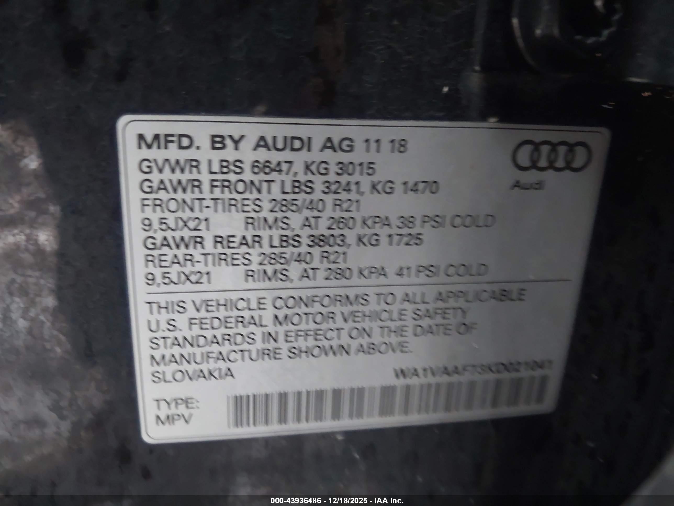 AUDI Q7 image 9