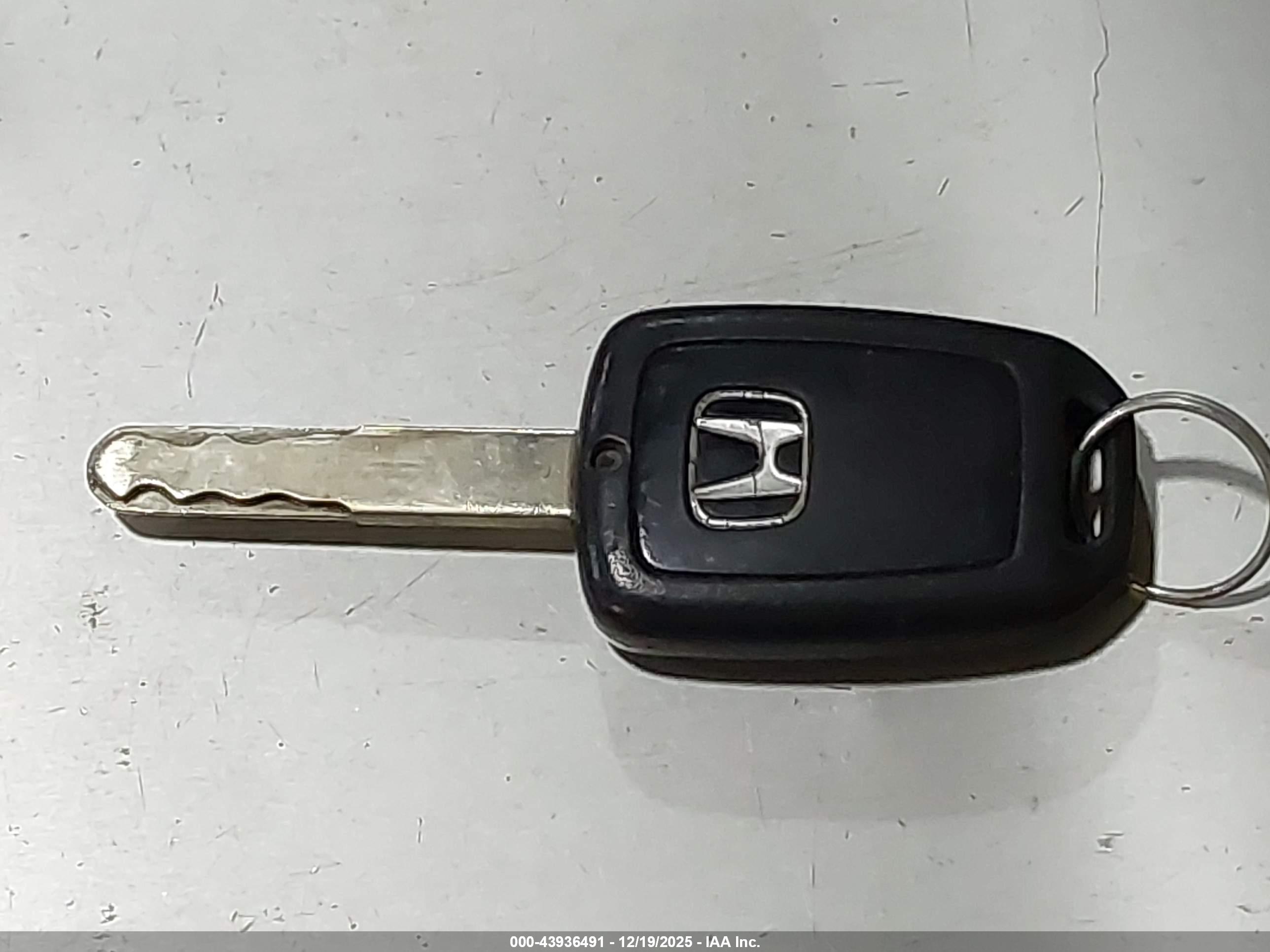 HONDA ACCORD image 11