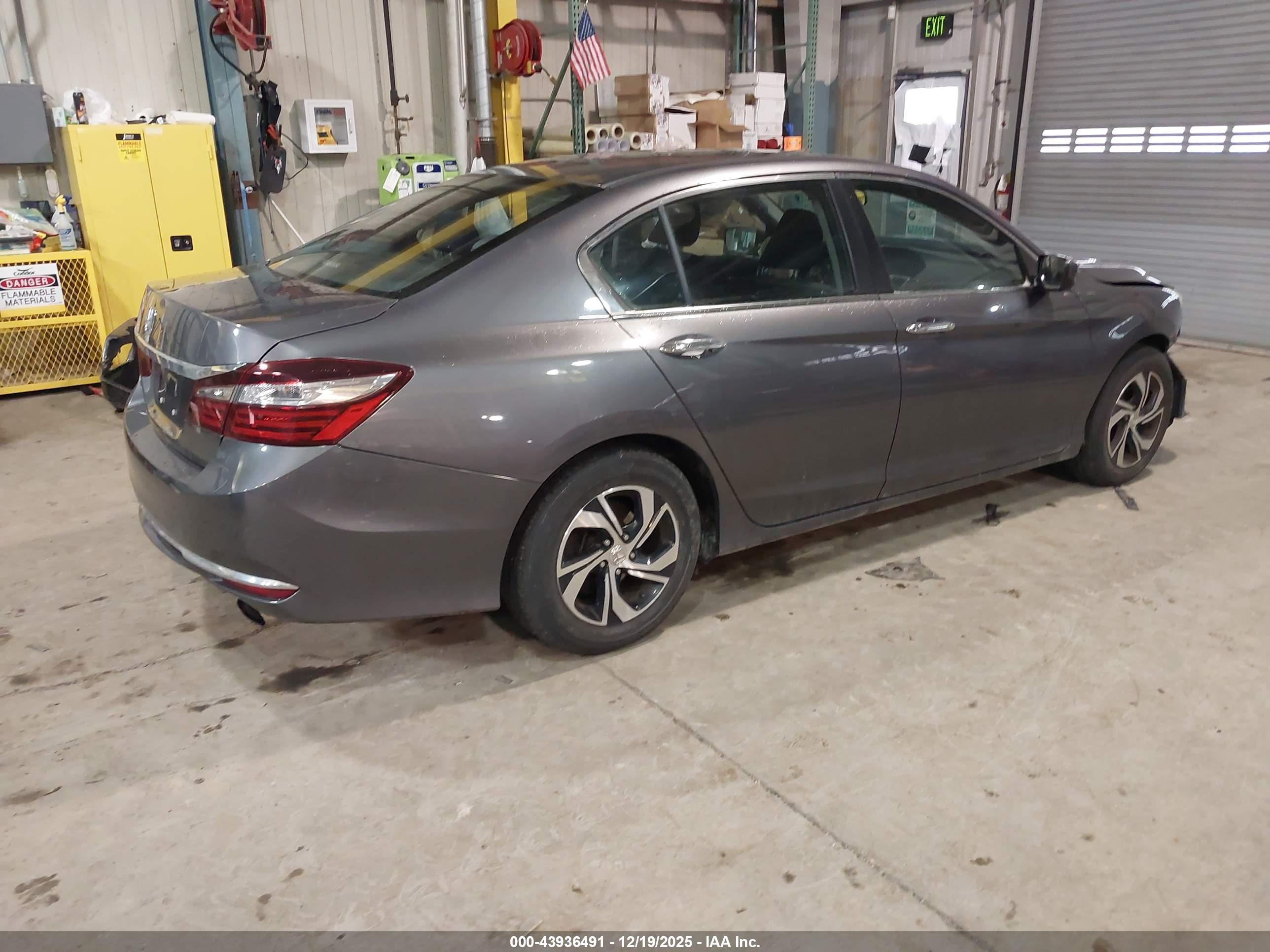 HONDA ACCORD image 4