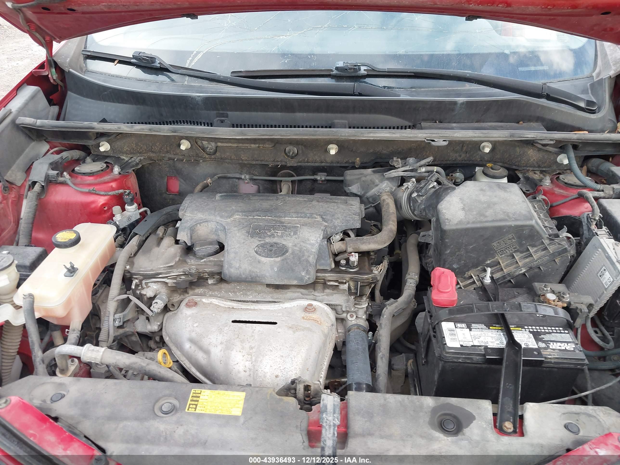 TOYOTA RAV4 image 10