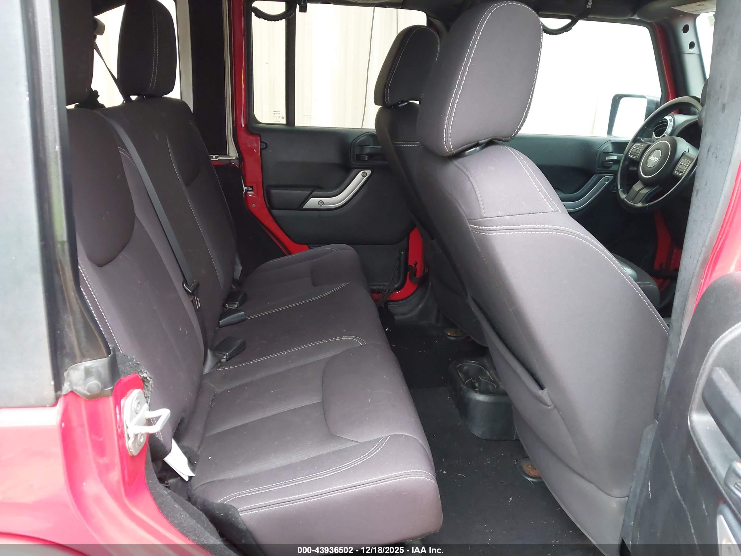 JEEP WRANGLER image 8