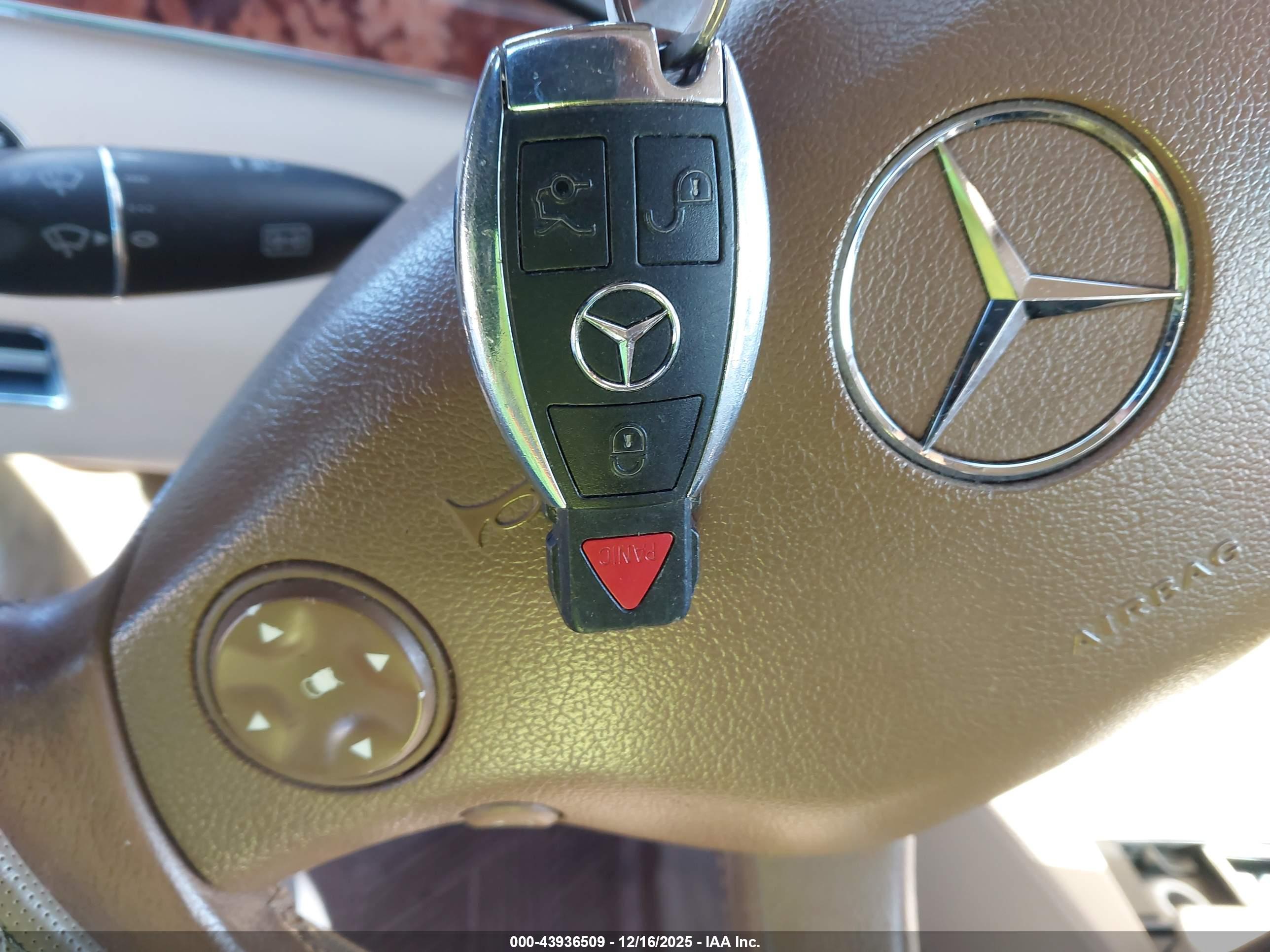 MERCEDES-BENZ S image 11
