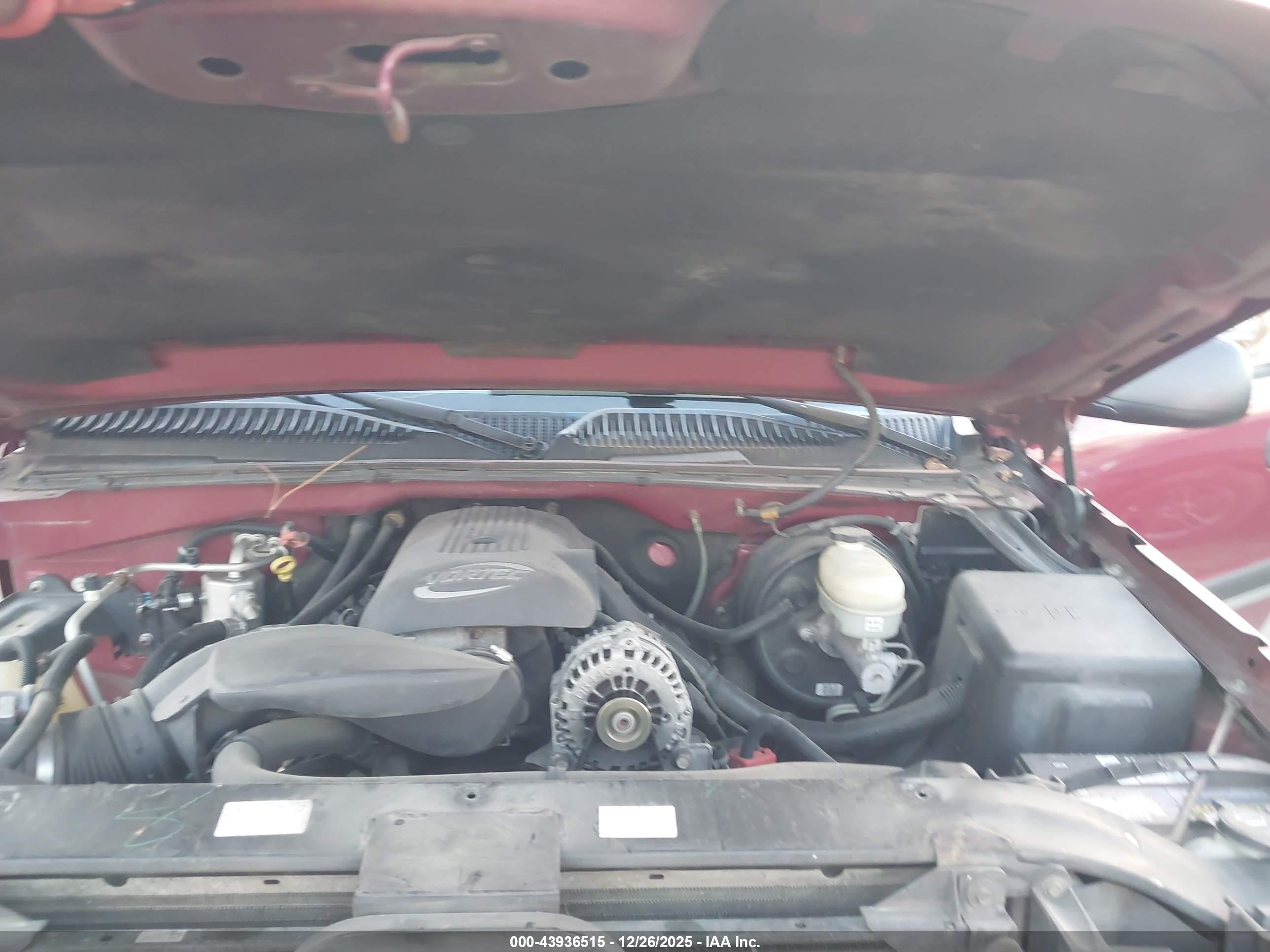 CHEVROLET SILVERADO image 10