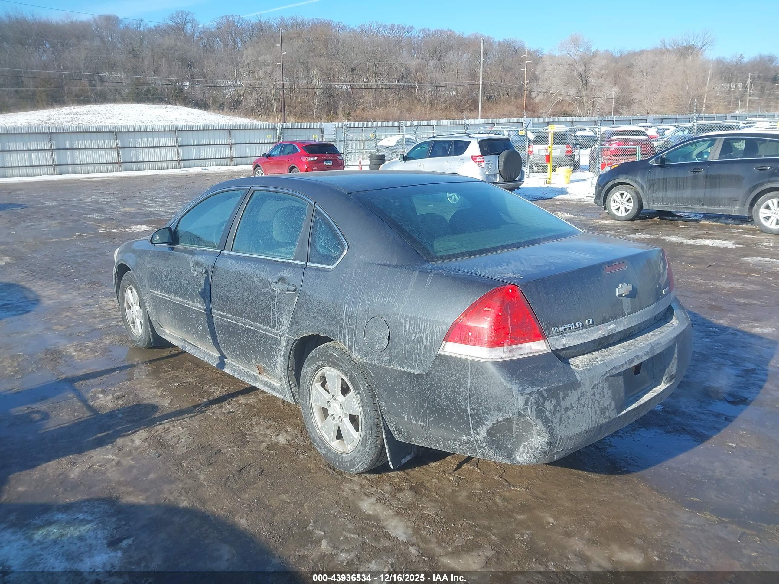 CHEVROLET IMPALA image 3