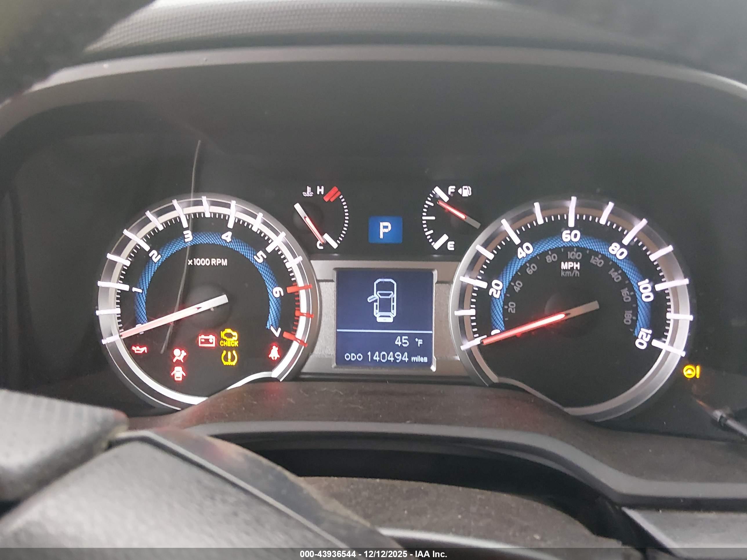 TOYOTA 4RUNNER image 7