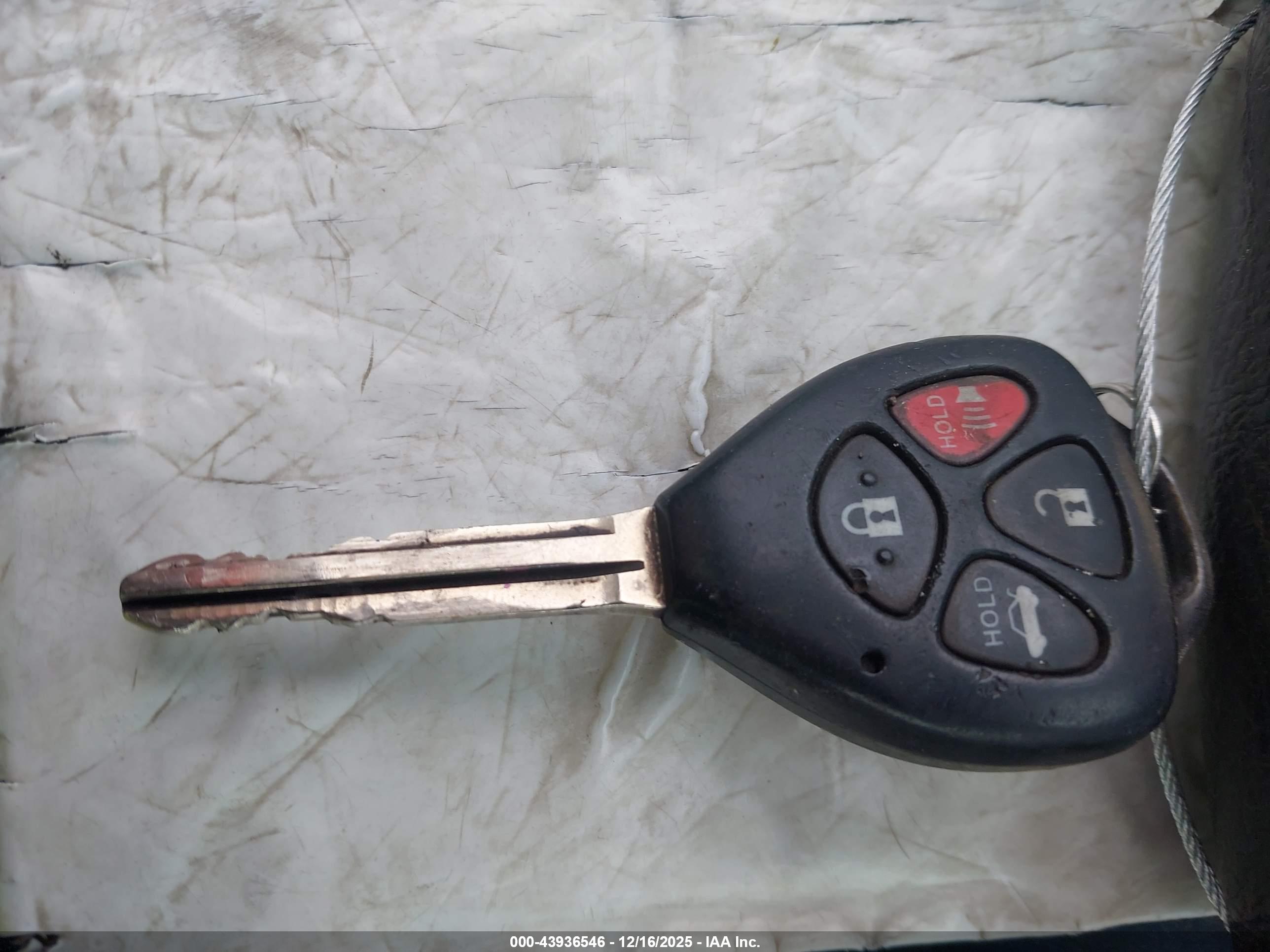 TOYOTA COROLLA image 11
