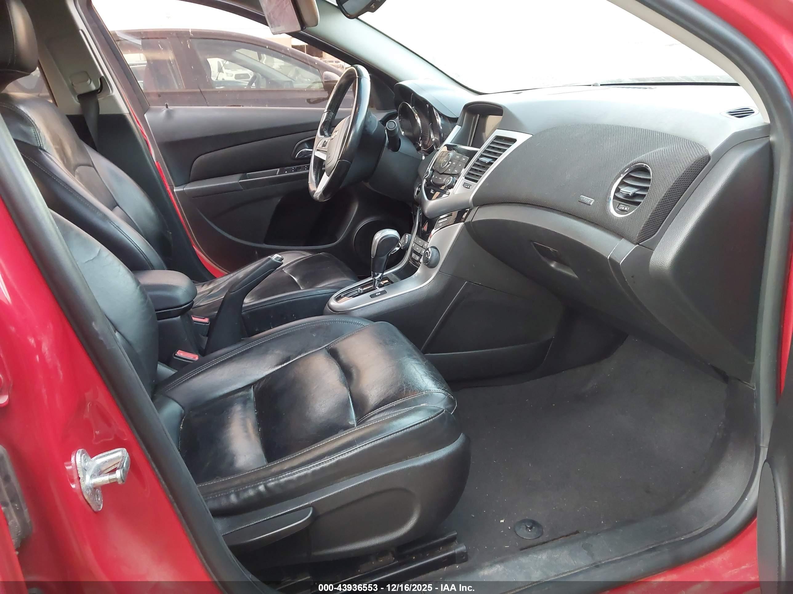 CHEVROLET CRUZE image 5