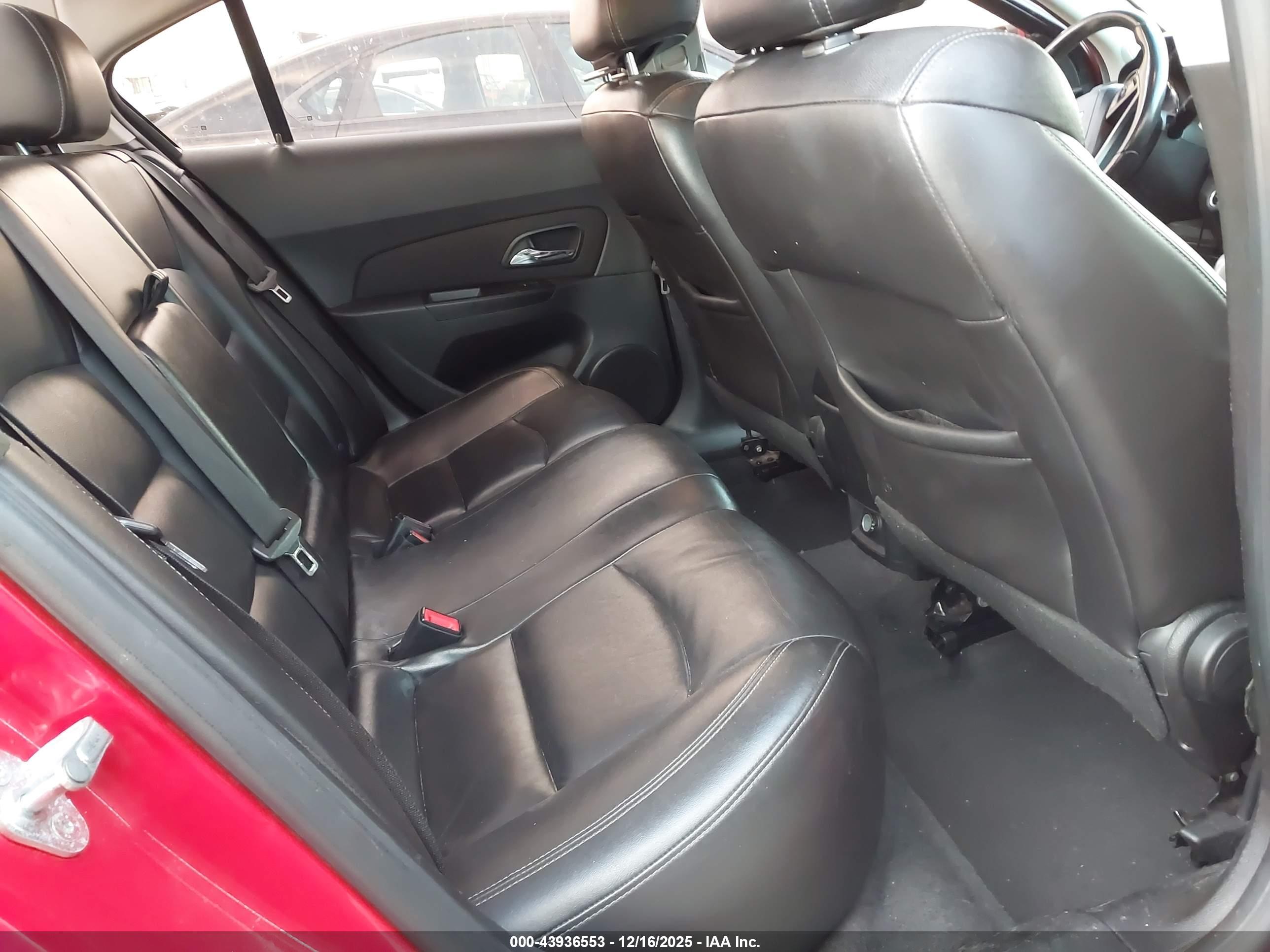 CHEVROLET CRUZE image 8