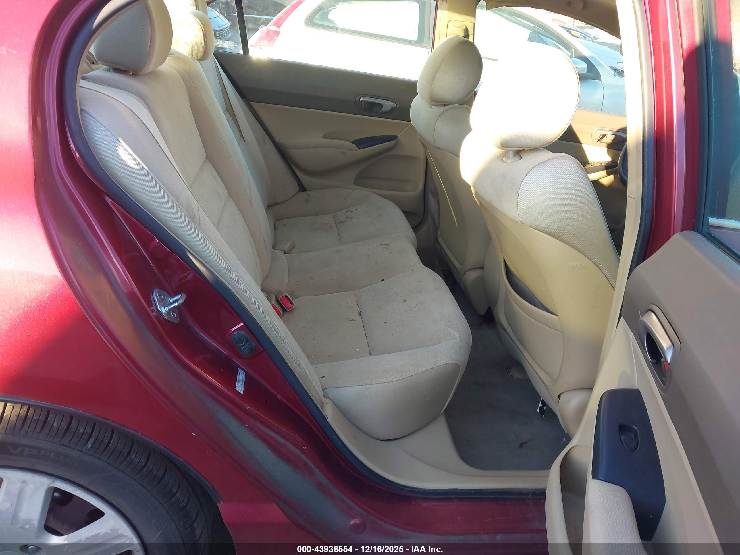 HONDA CIVIC image 8