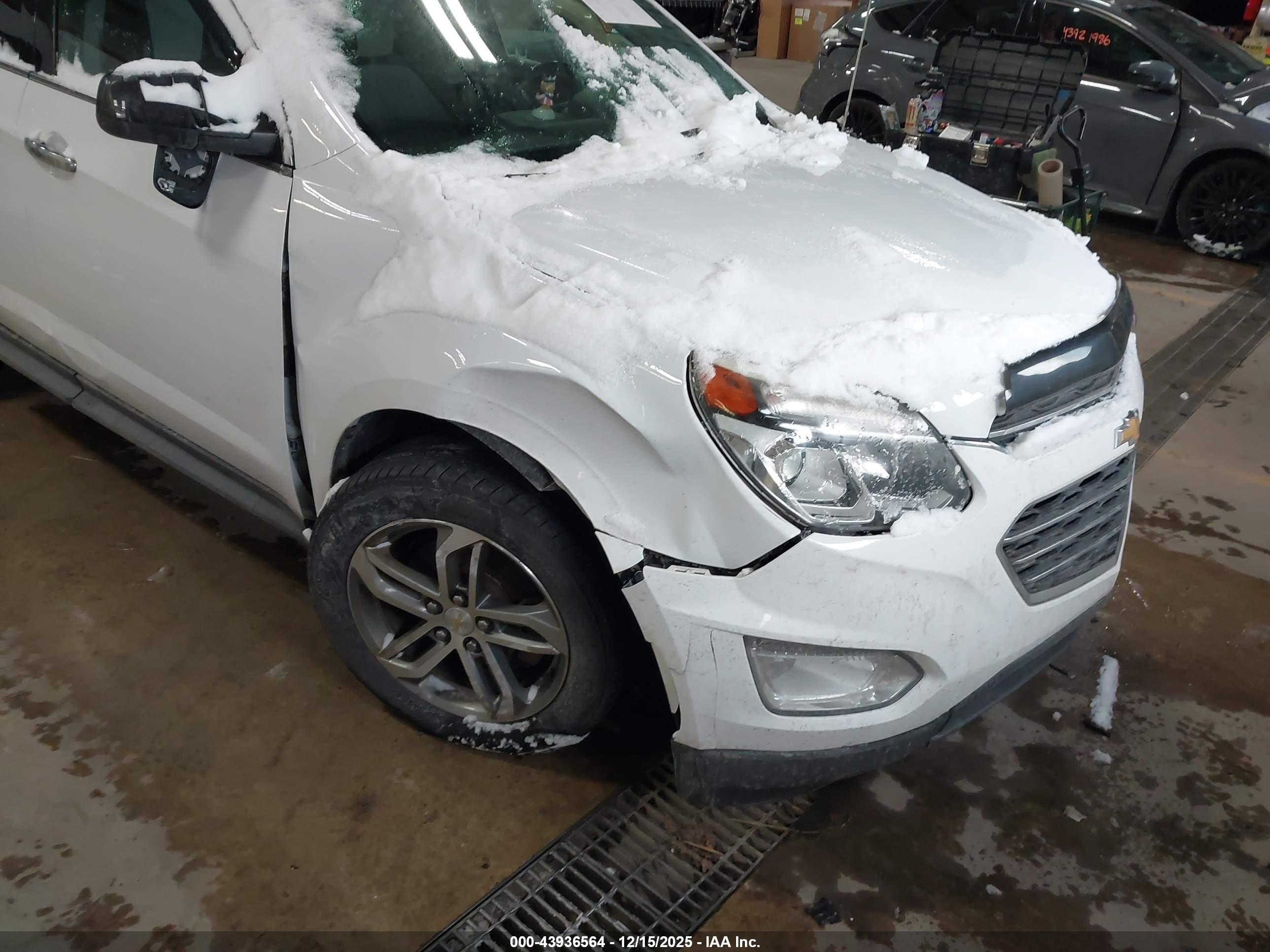 CHEVROLET EQUINOX image 6