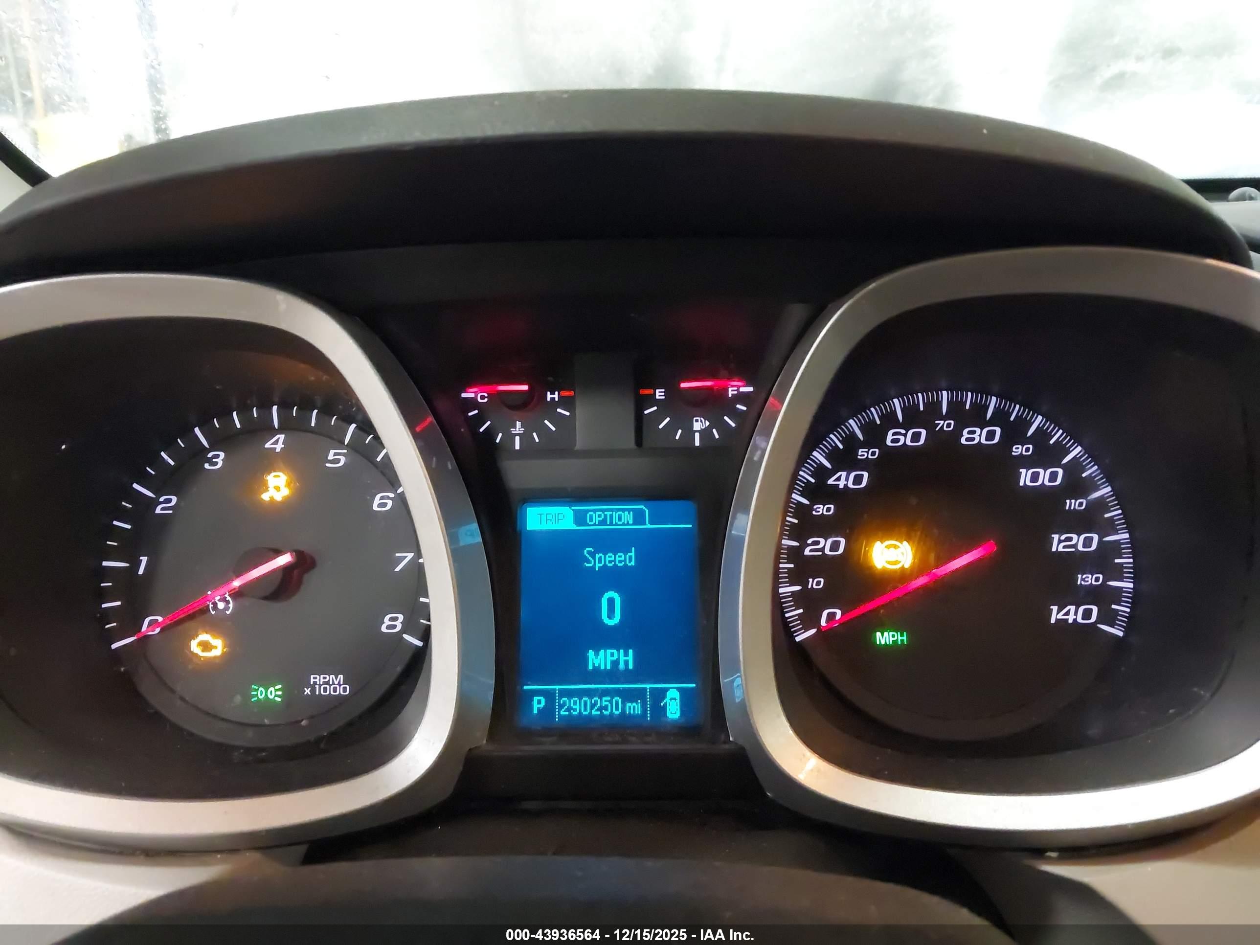 CHEVROLET EQUINOX image 7